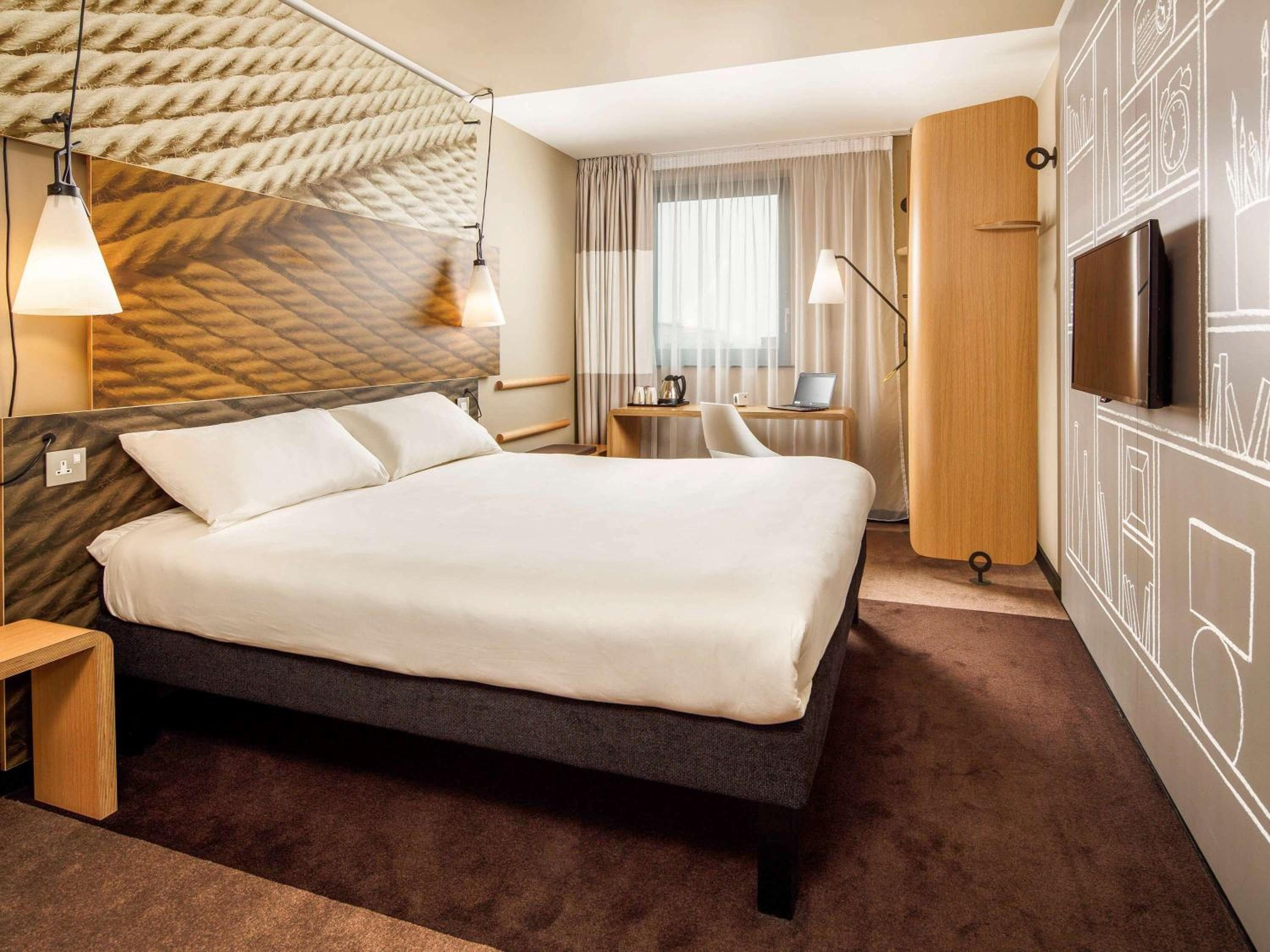 ibis London Canning Town — 23