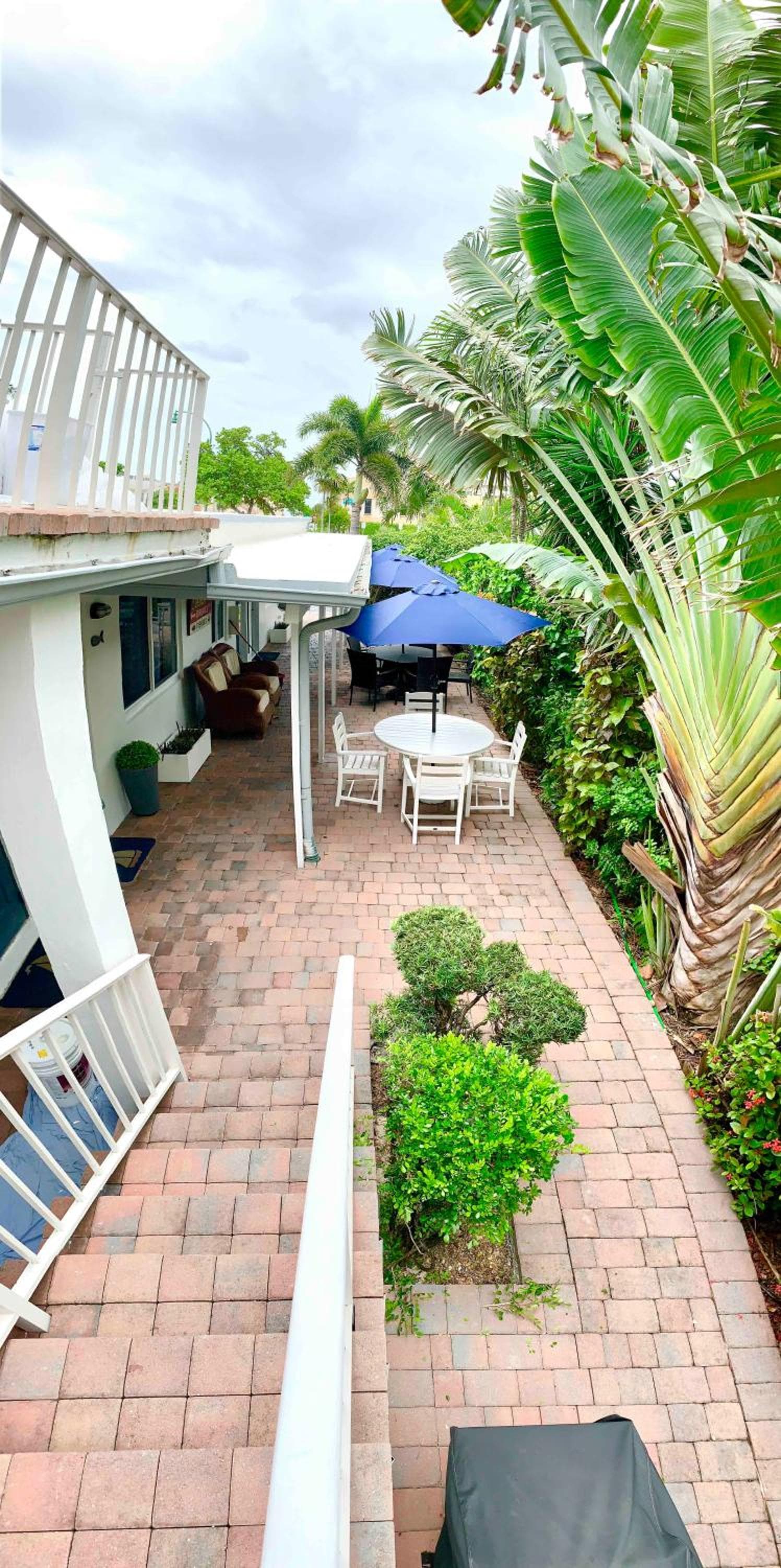 4145 dal mare Inn & Suites — 2