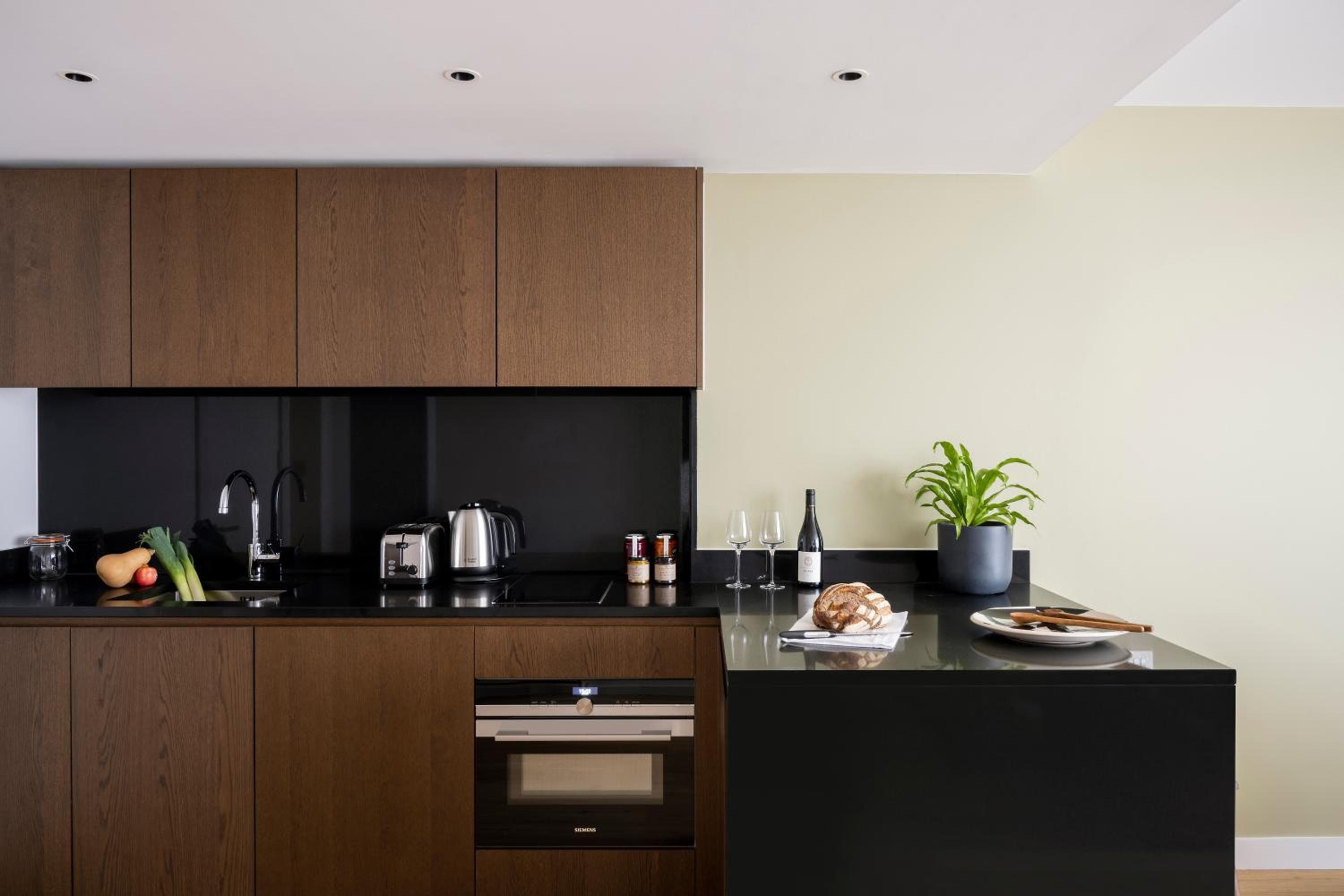 Hotel Landmarke Pinnacle Cove — 8