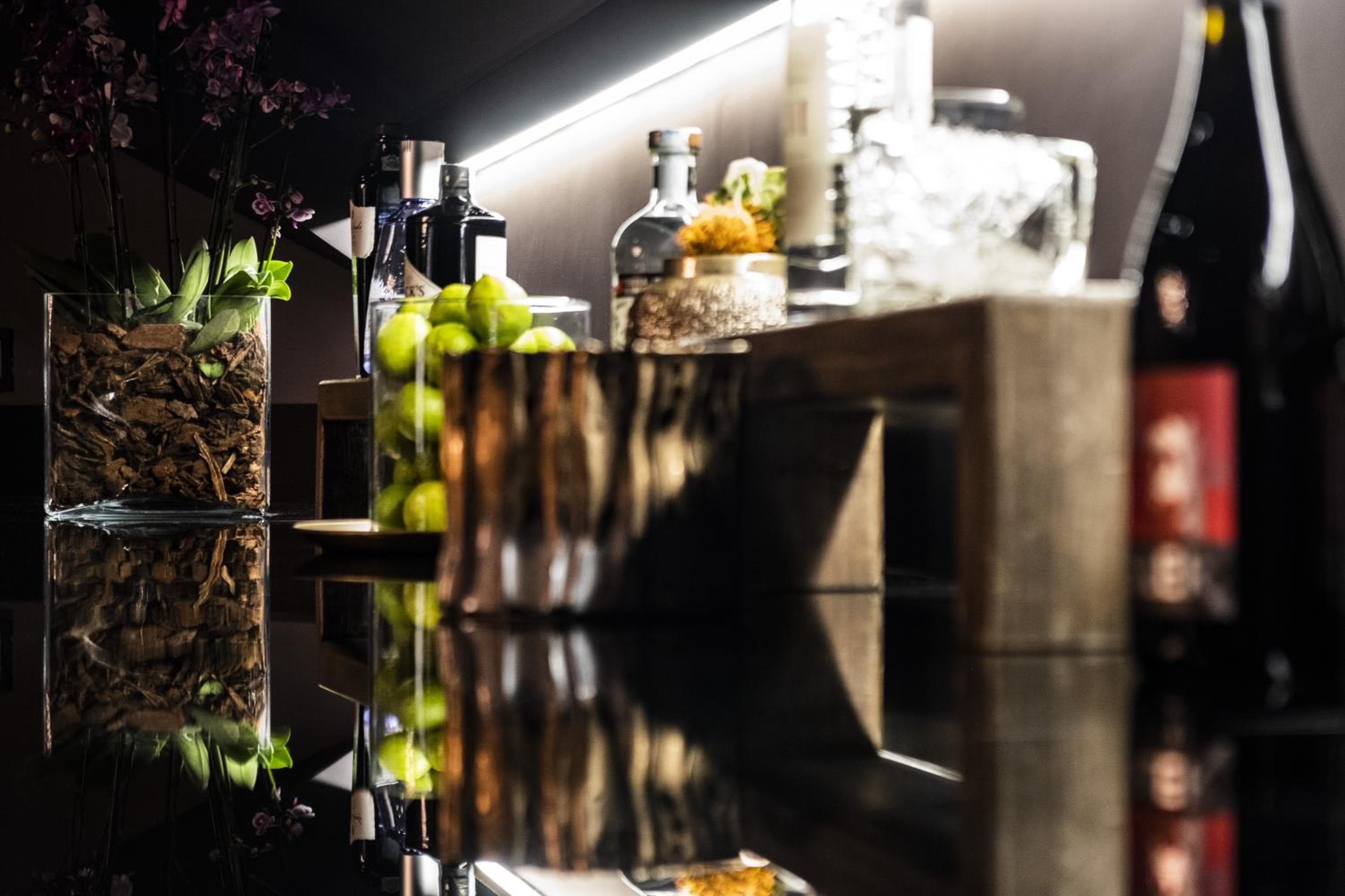 U-Visionary Roma Hotel — 17