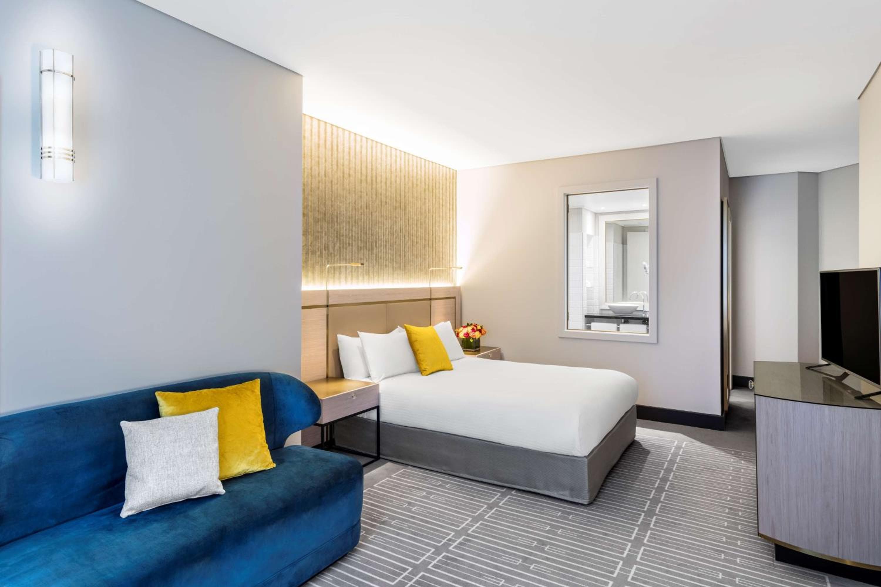 Paradox Sydney hotel, 27 O'Connell Street, Sydney, Australia — photo 8