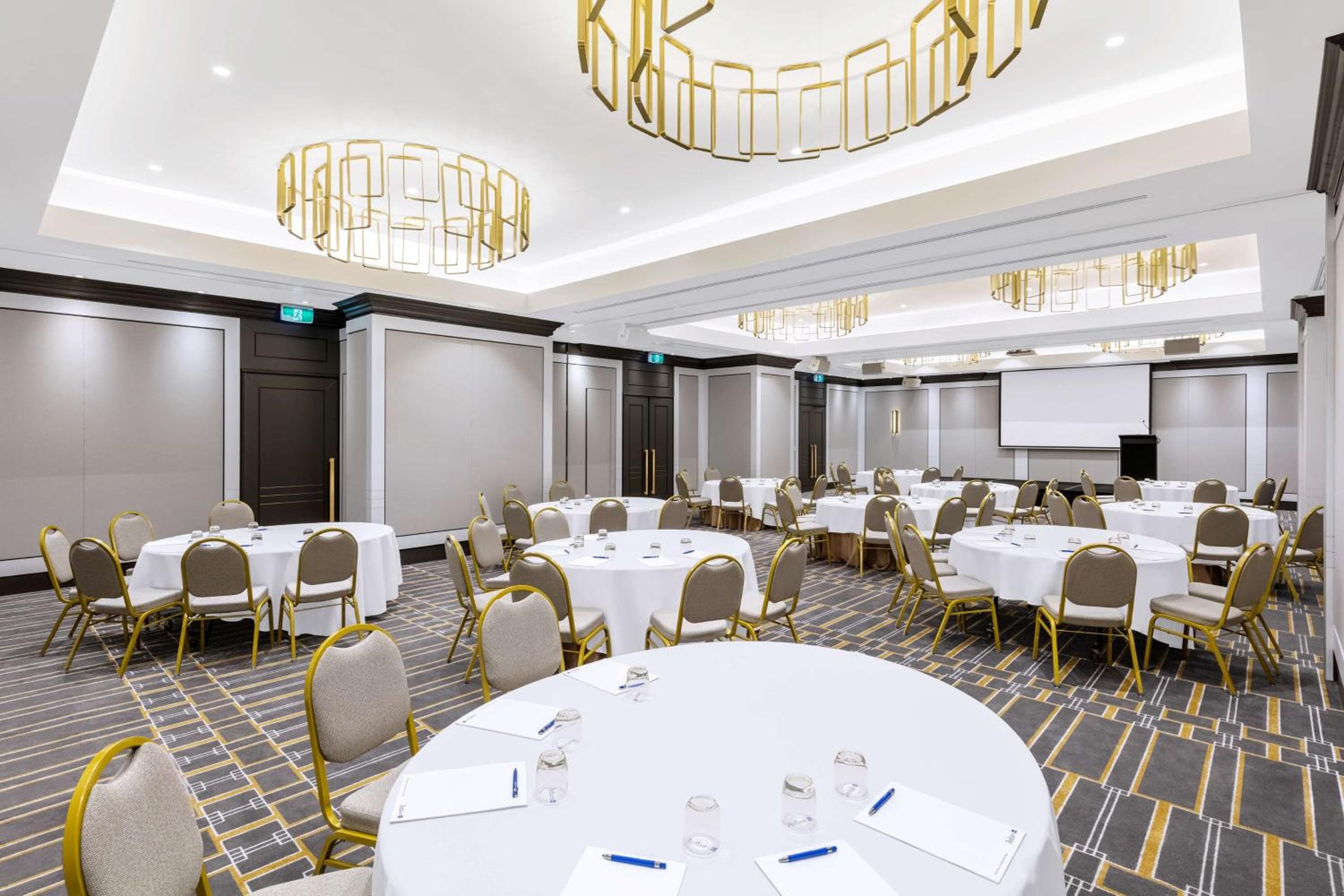 Paradox Sydney hotel, 27 O'Connell Street, Sydney, Australia — photo 85