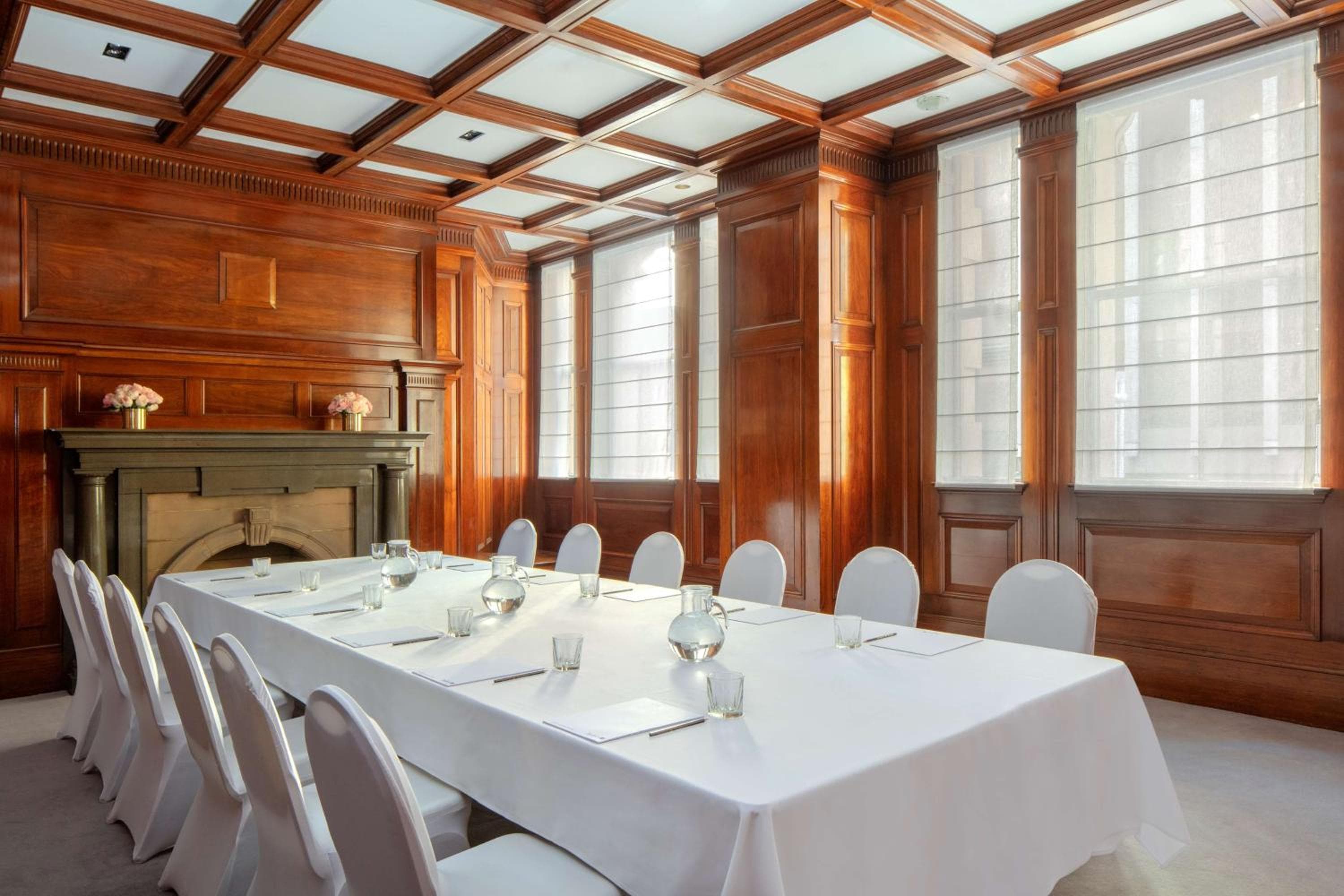 Paradox Sydney hotel, 27 O'Connell Street, Sydney, Australia — photo 194