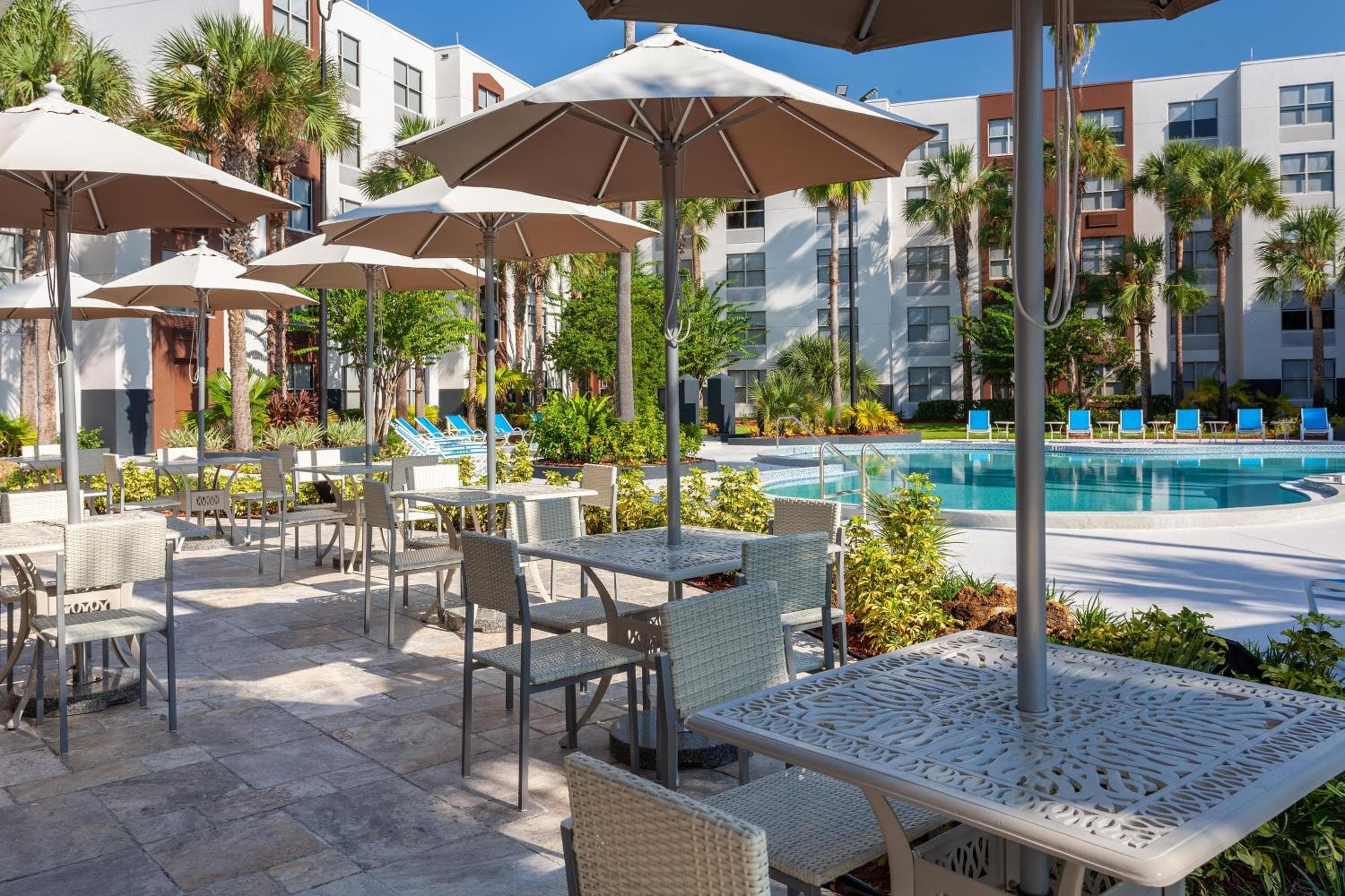 Cuatro puntos del Sheraton Orlando Convention Center — 5