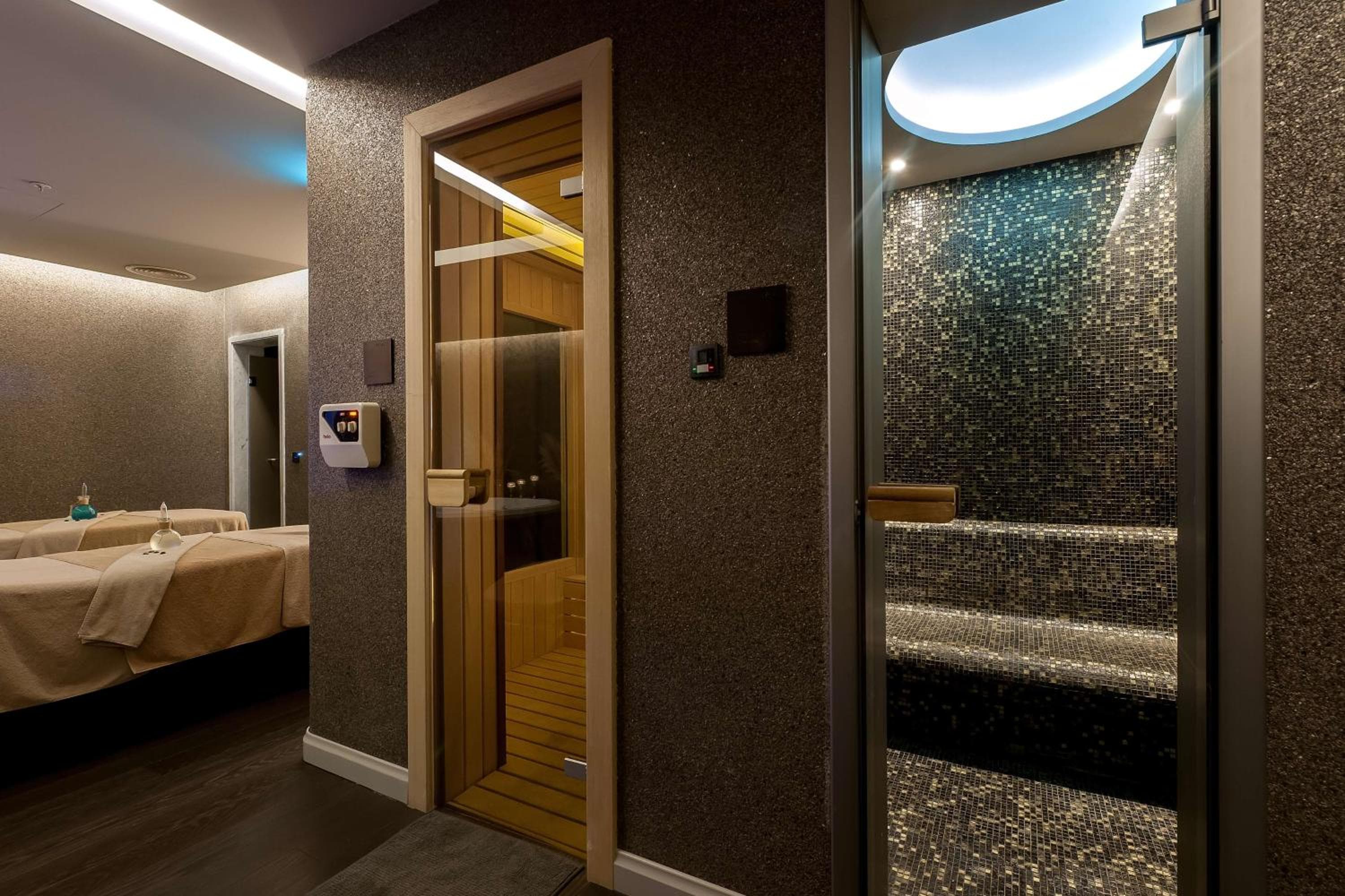 Radisson Blu Hotel Istanbul Ottomare hotel, Kazlicesme Mah Abay Cad No: 223 Zeytinburnu, Istanbul, Turkey — photo 126