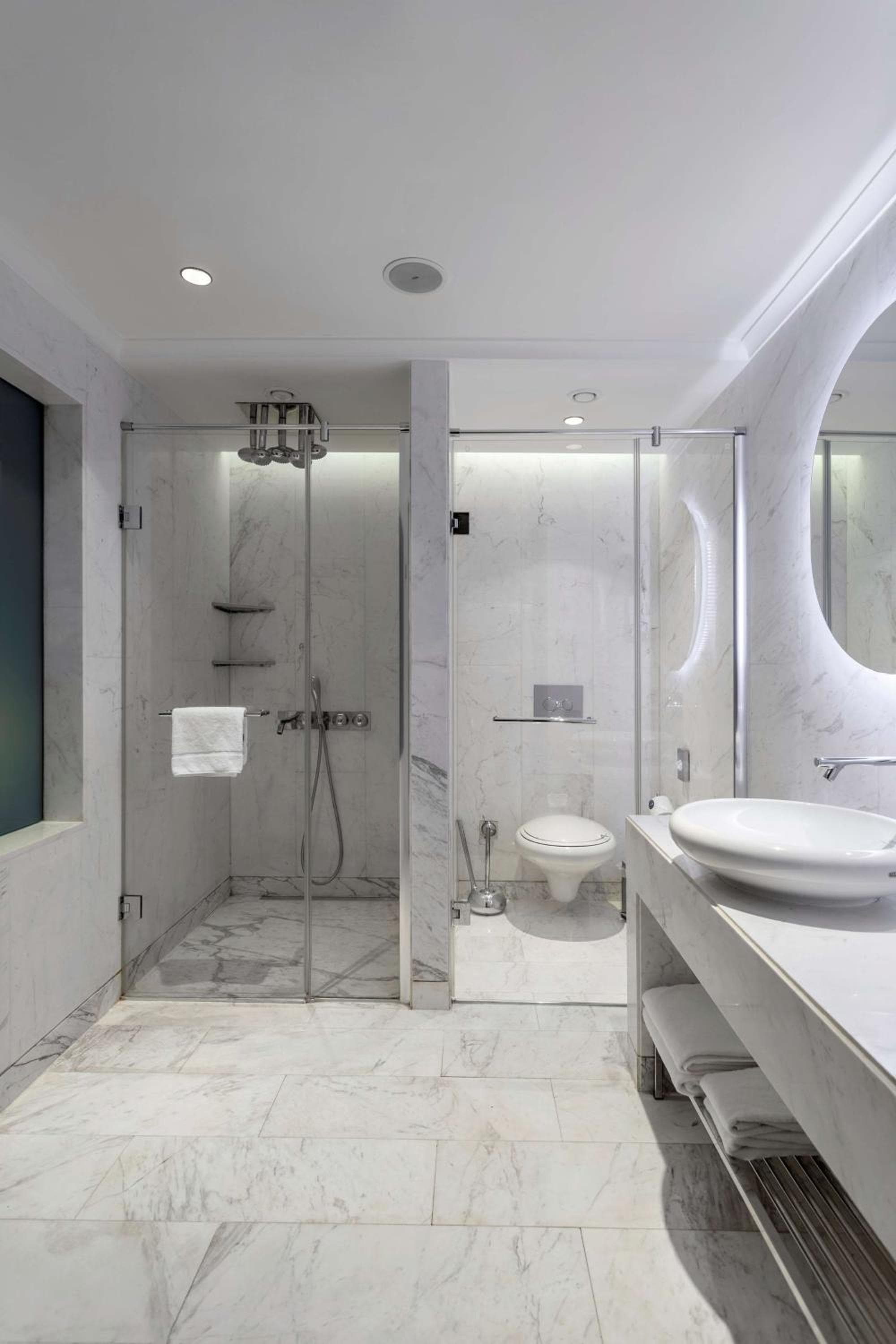 Radisson Blu Hotel Istanbul Ottomare hotel, Kazlicesme Mah Abay Cad No: 223 Zeytinburnu, Istanbul, Turkey — photo 86