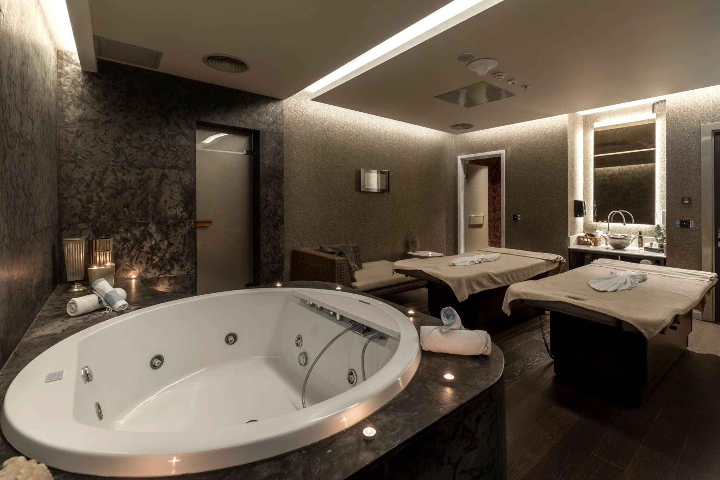 Radisson Blu Hotel Istanbul Ottomare hotel, Kazlicesme Mah Abay Cad No: 223 Zeytinburnu, Istanbul, Turkey — photo 138