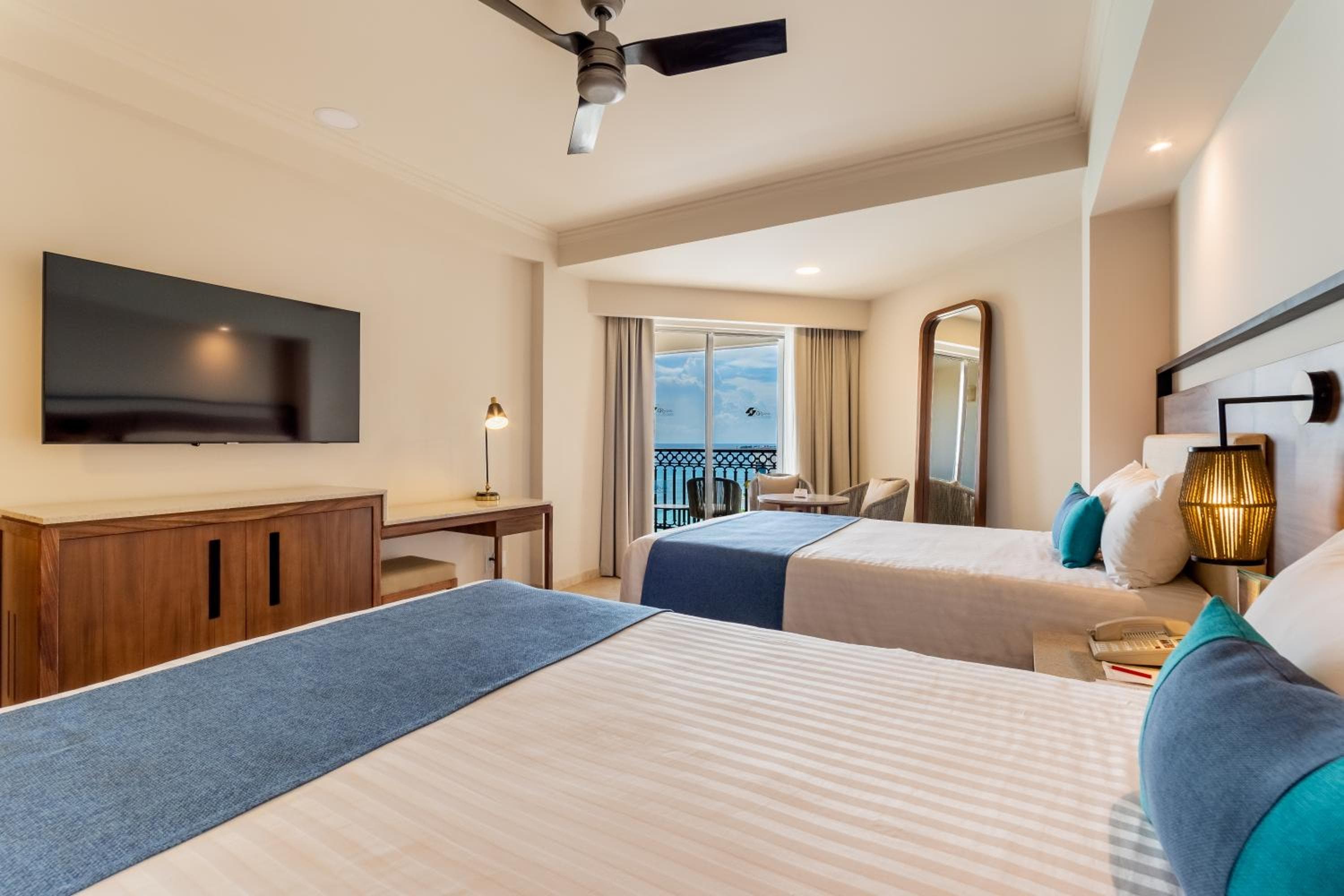 GR Solaris Cancun All Inclusive — 13