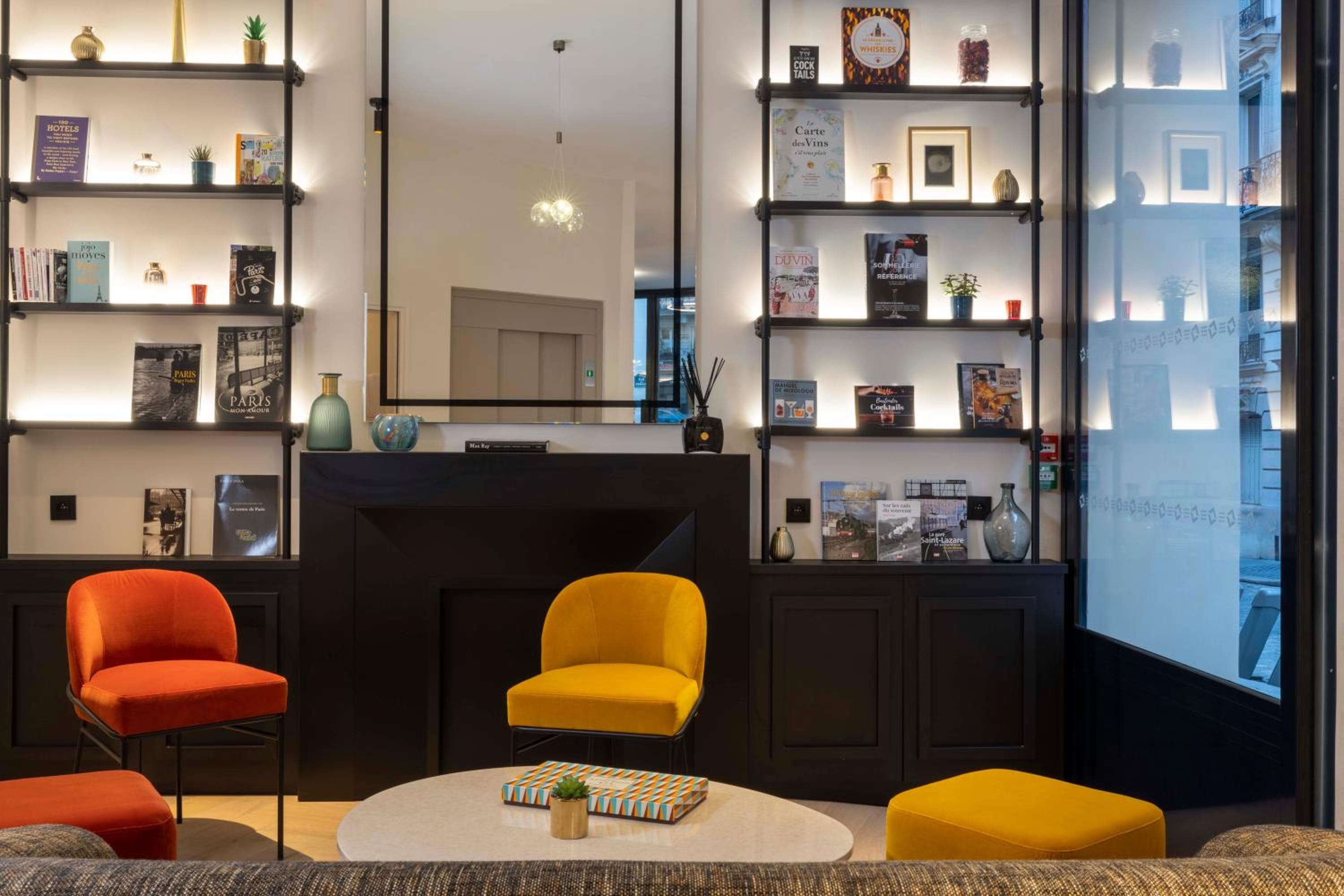Le 12 Hôtel — 18