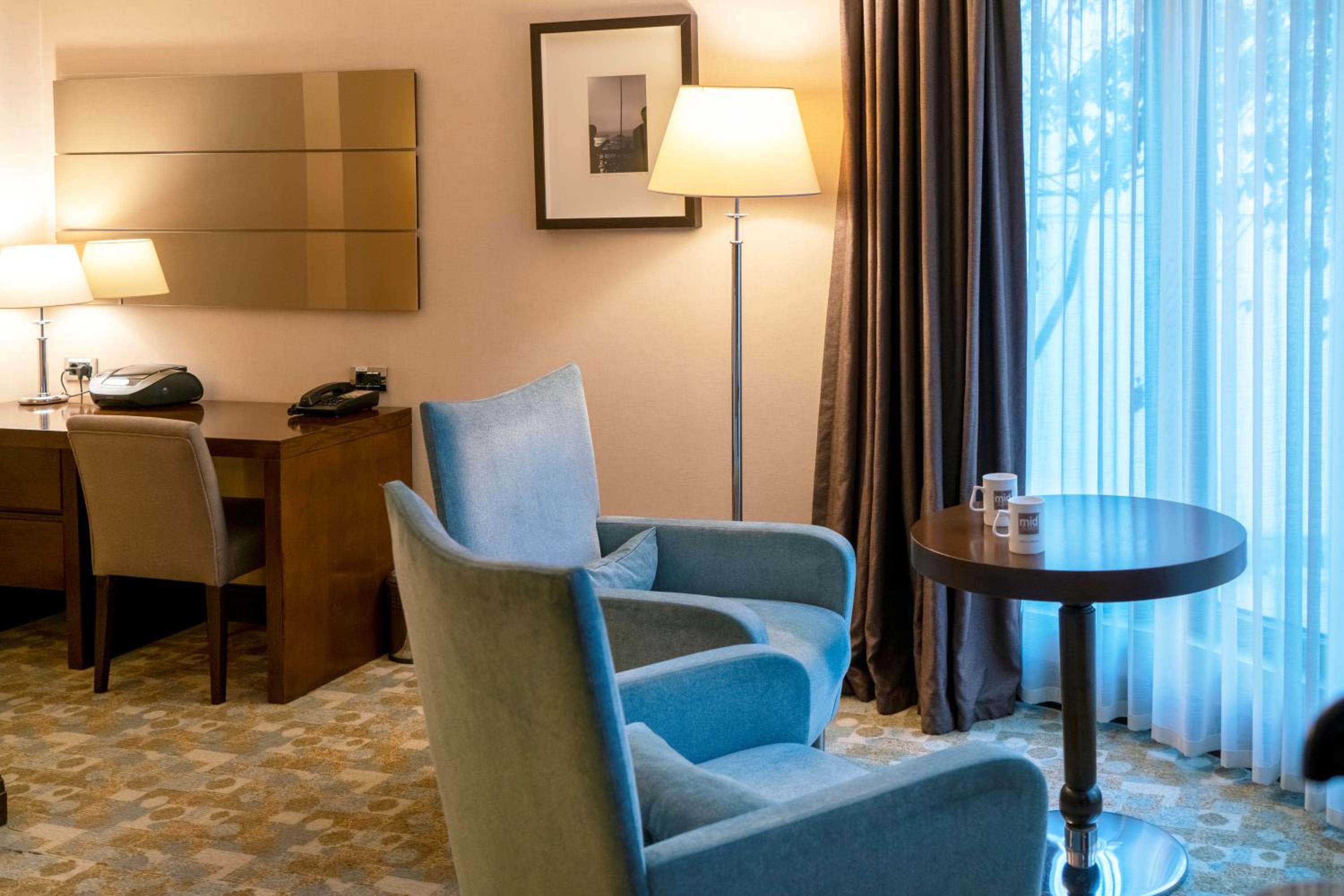 Midtown Hotel — 3