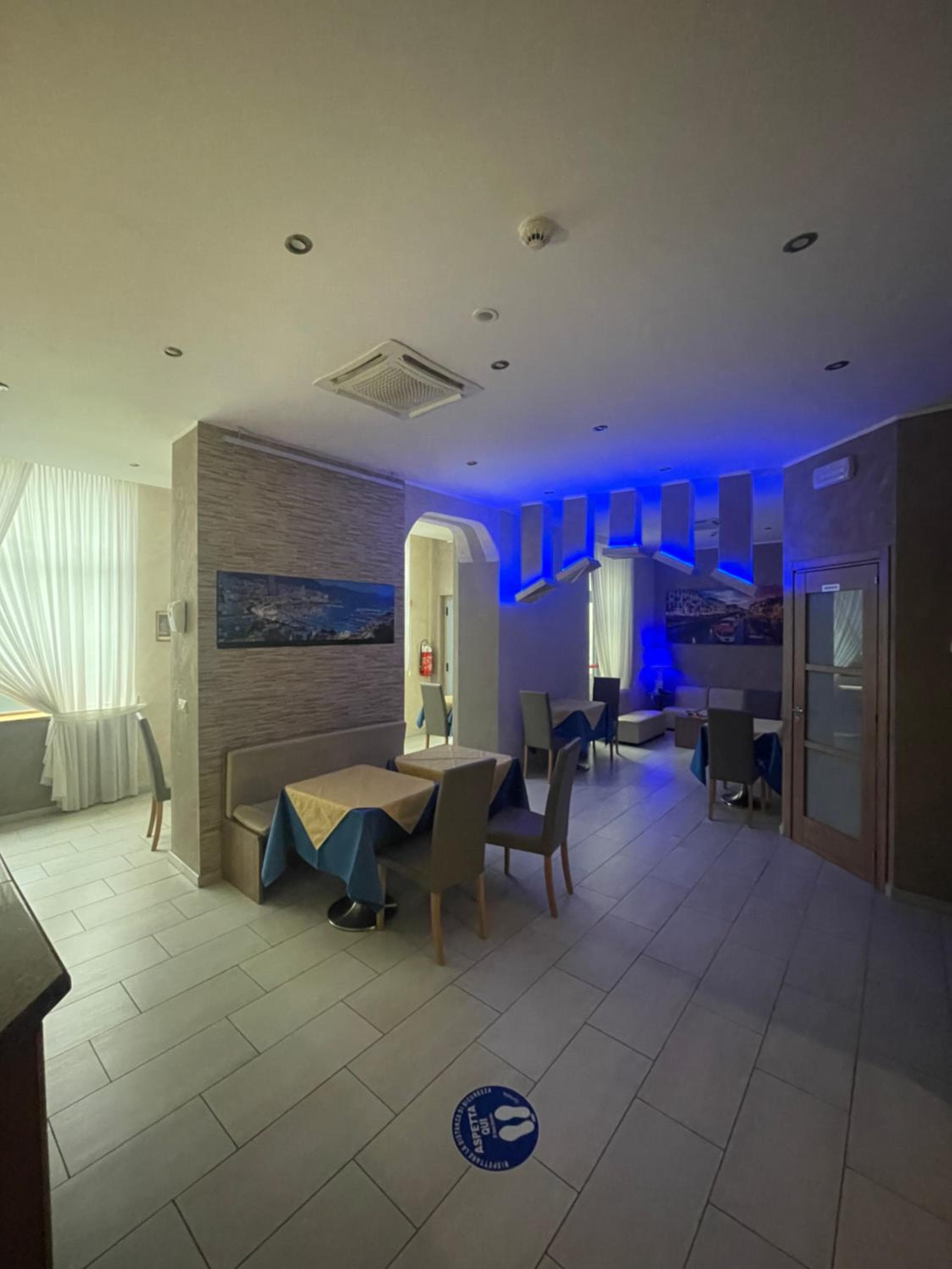 Hotel Montecarlo — 26