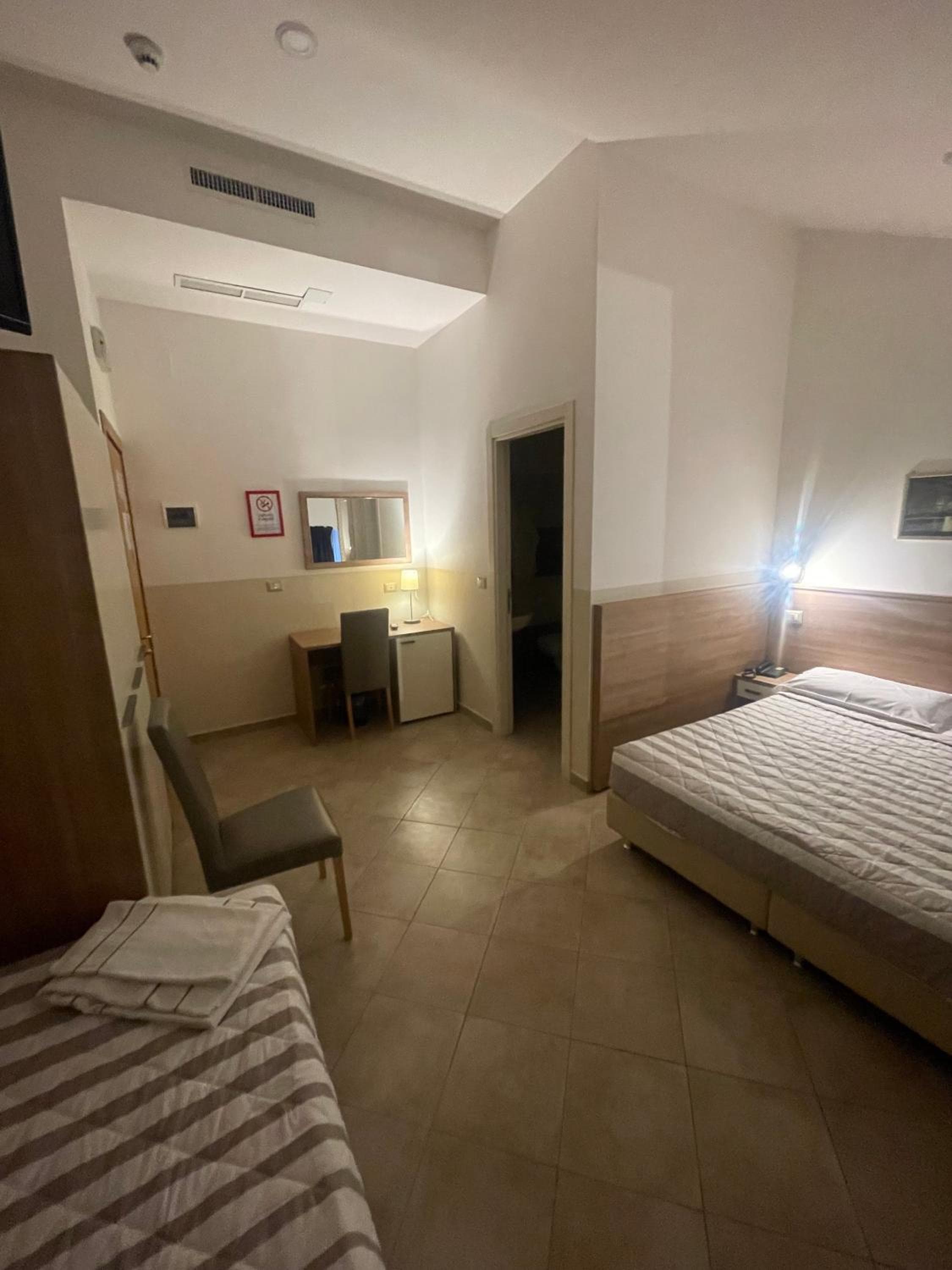 Albergo Montecarlo — 13