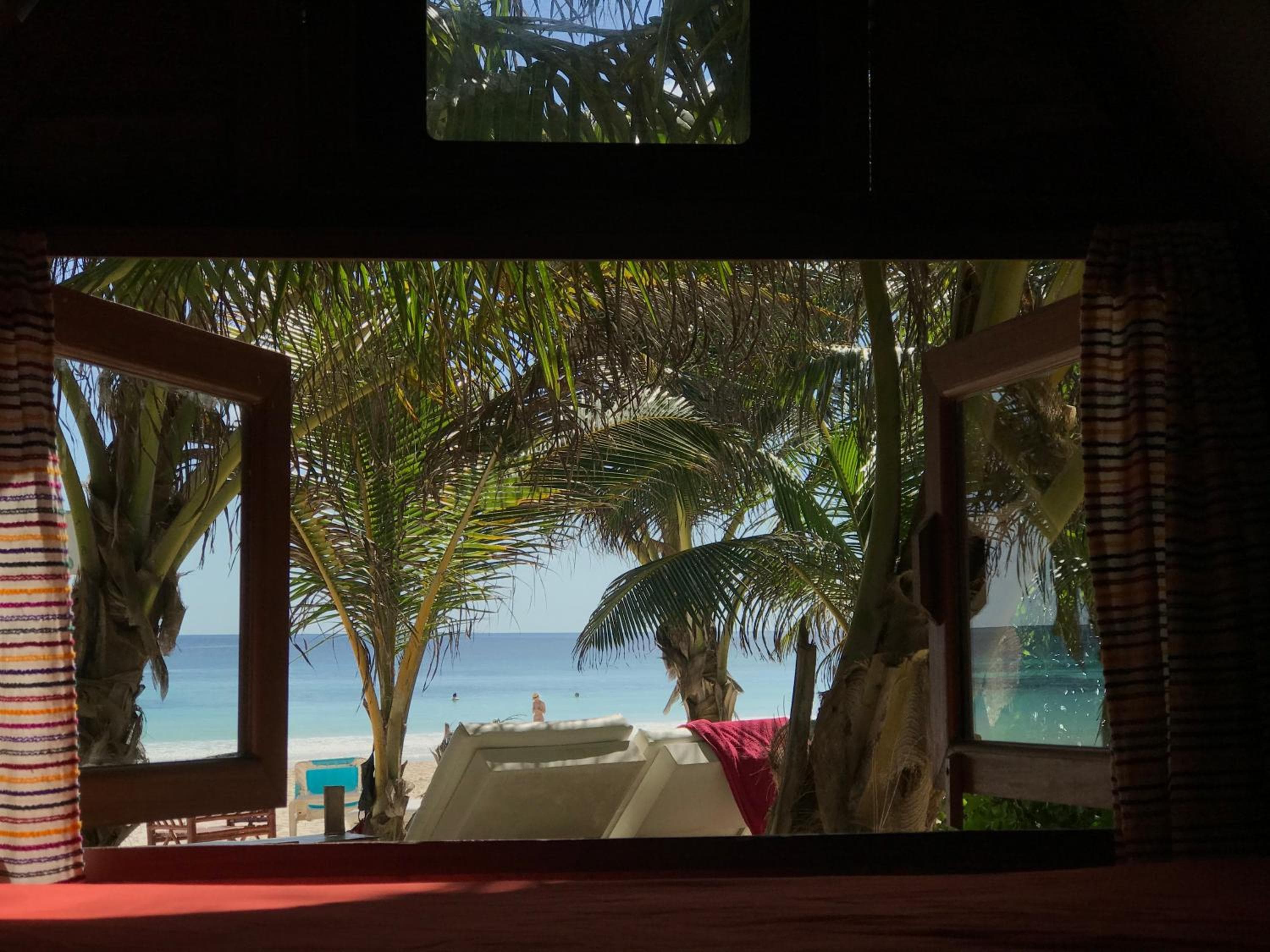 Chavez Eco Beach Camping and Cabañas — 20