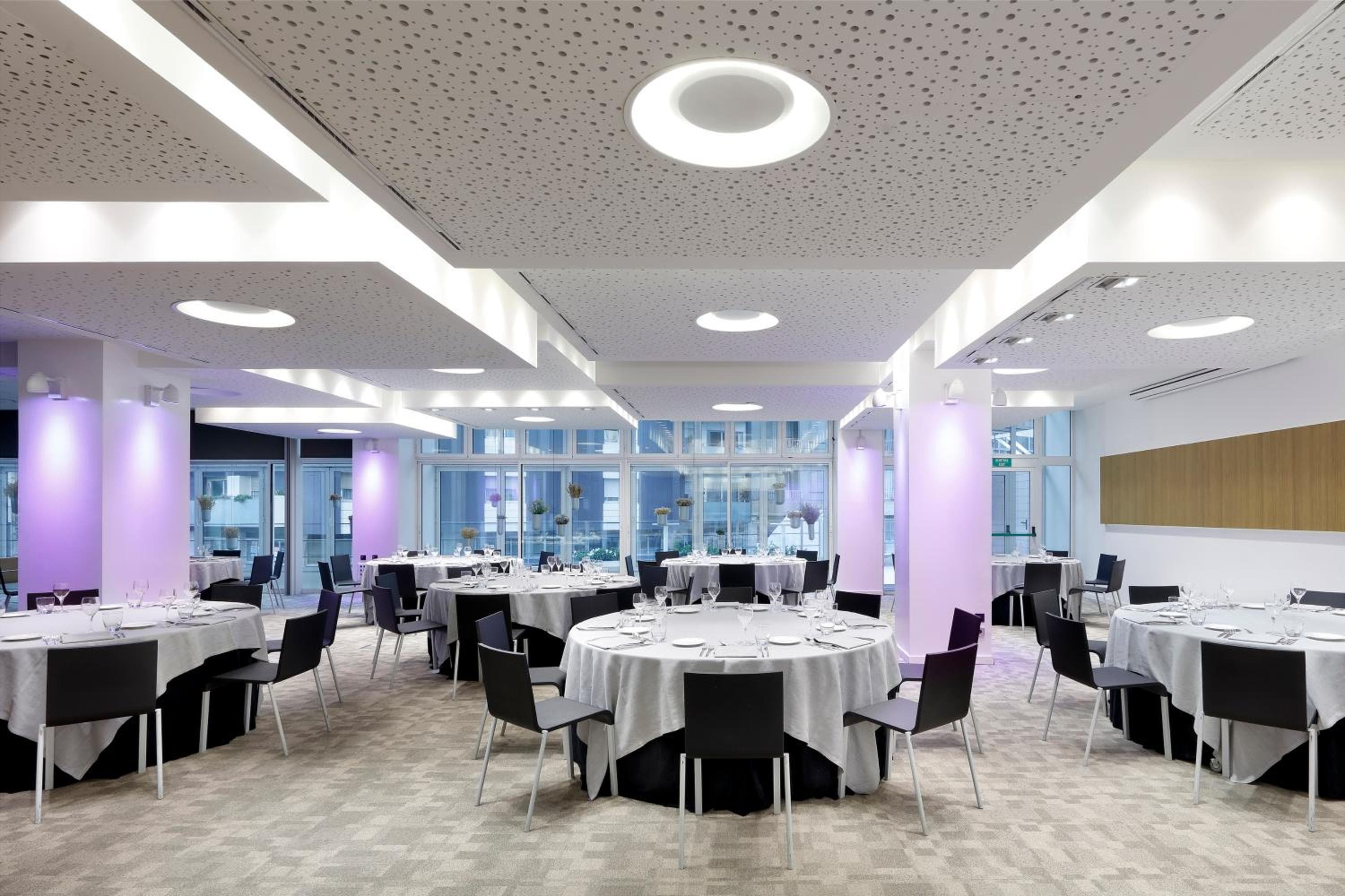 Melia Barcelona Sarriá — 30