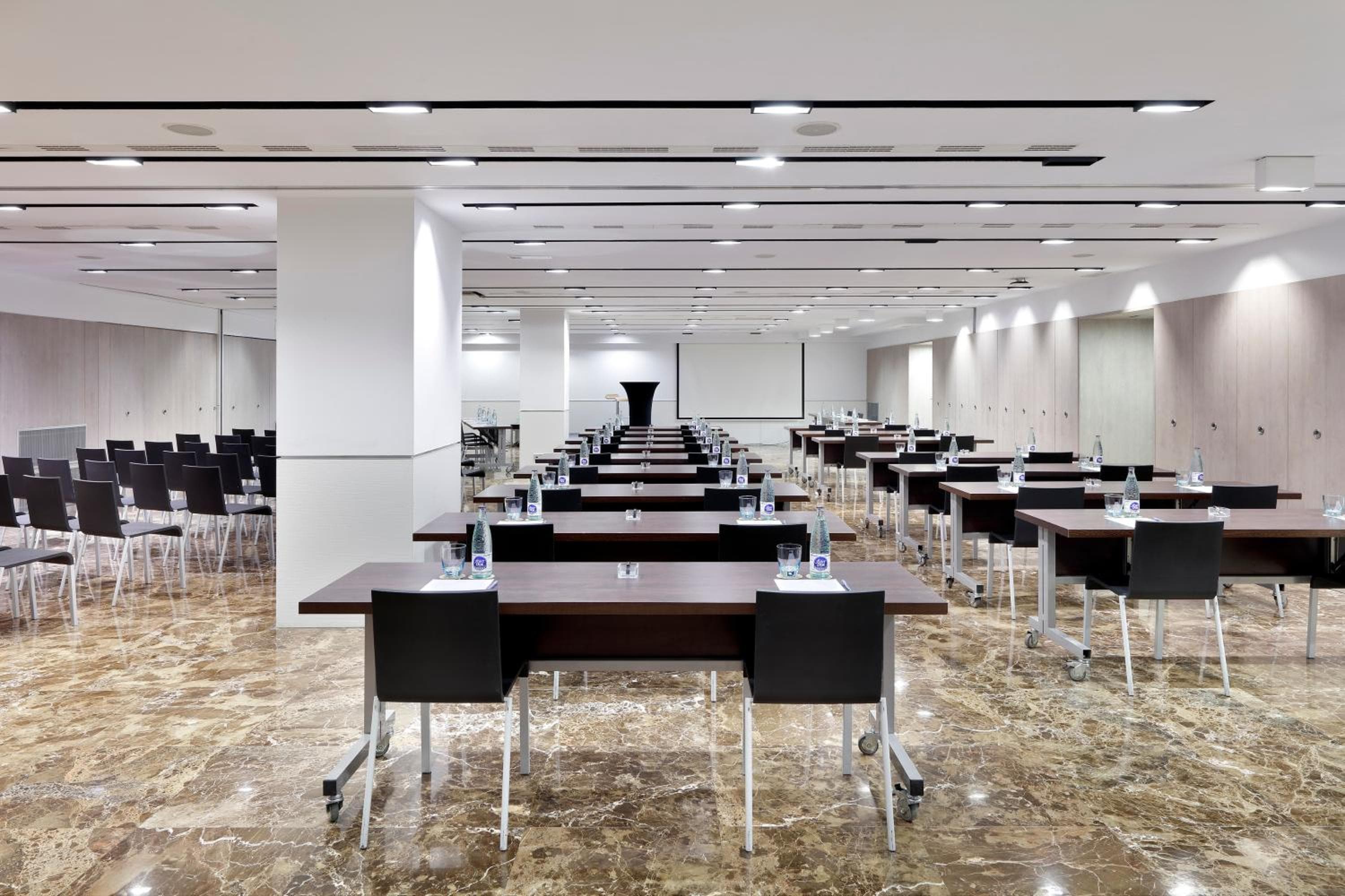 Meliá Barcelona Sarrià — 11