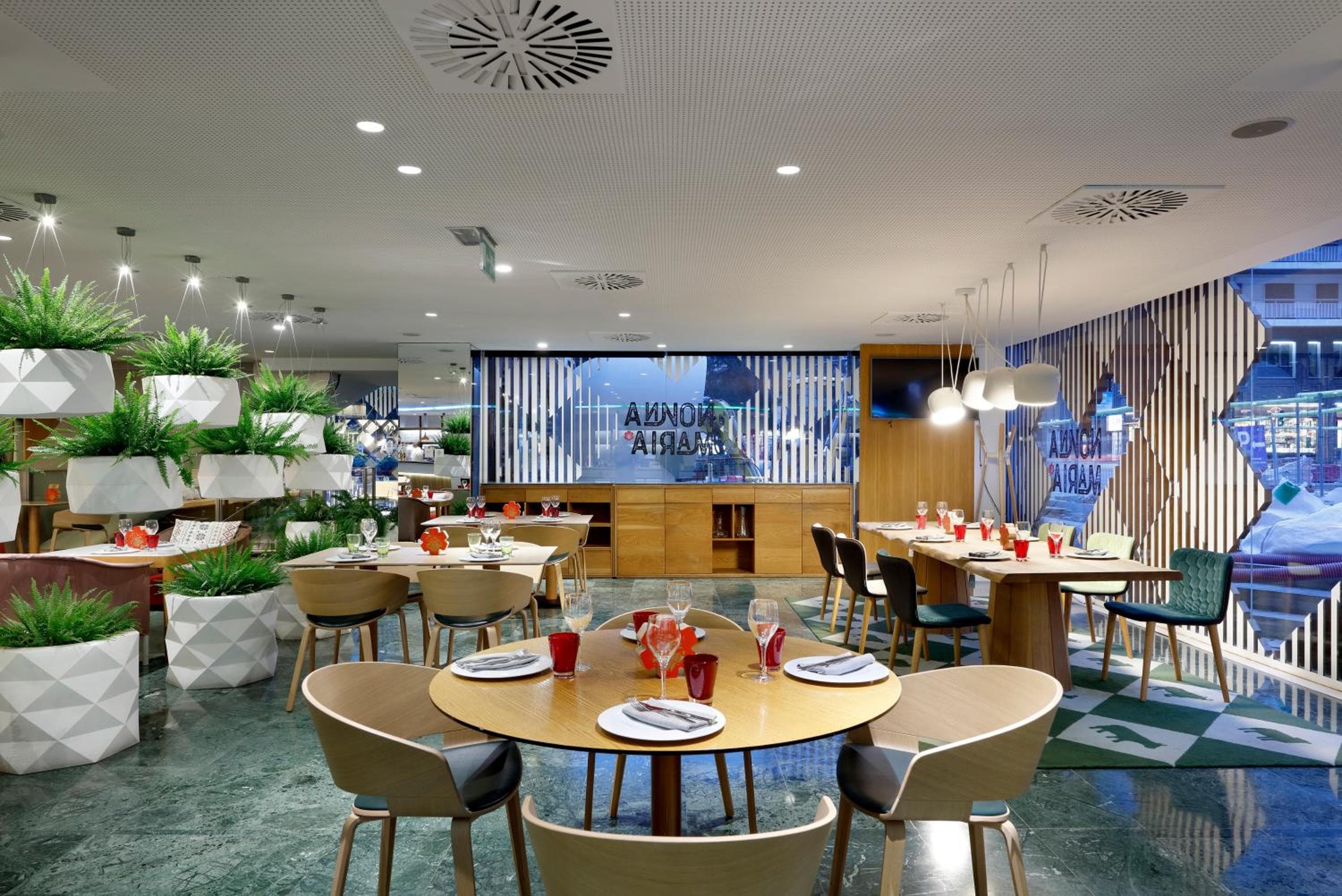 Meliá Barcelona Sarrià — 18
