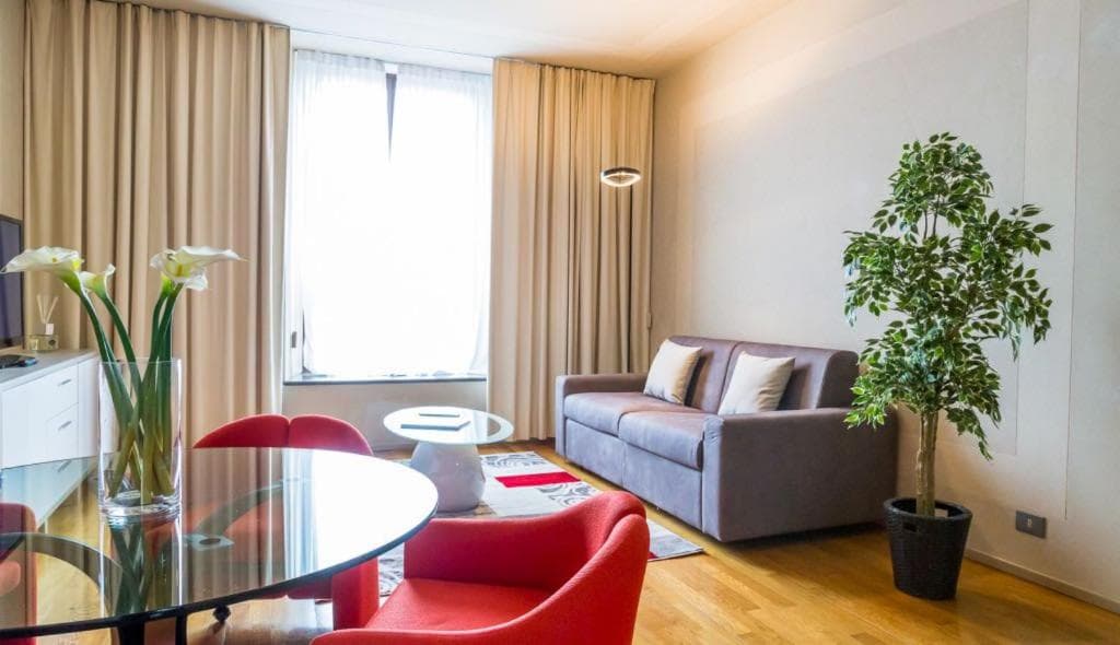 Milan Royal Suites - Centro — 10
