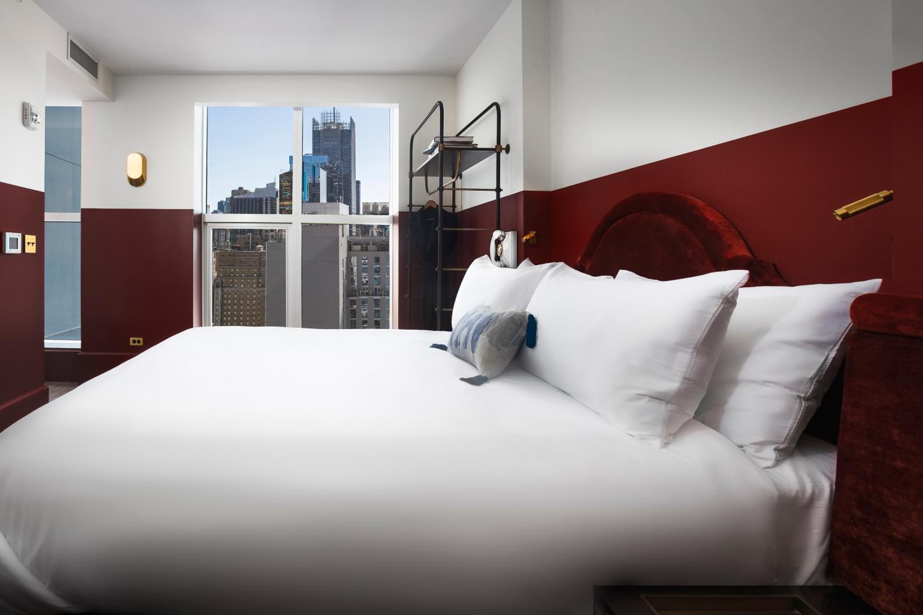 CIVILIAN Hotel — 6