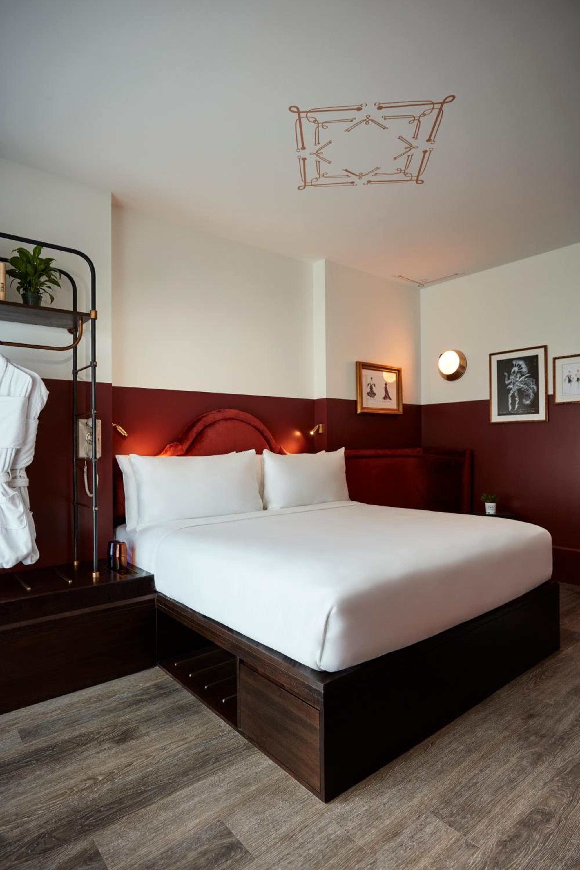CIVILIAN Hotel — 22