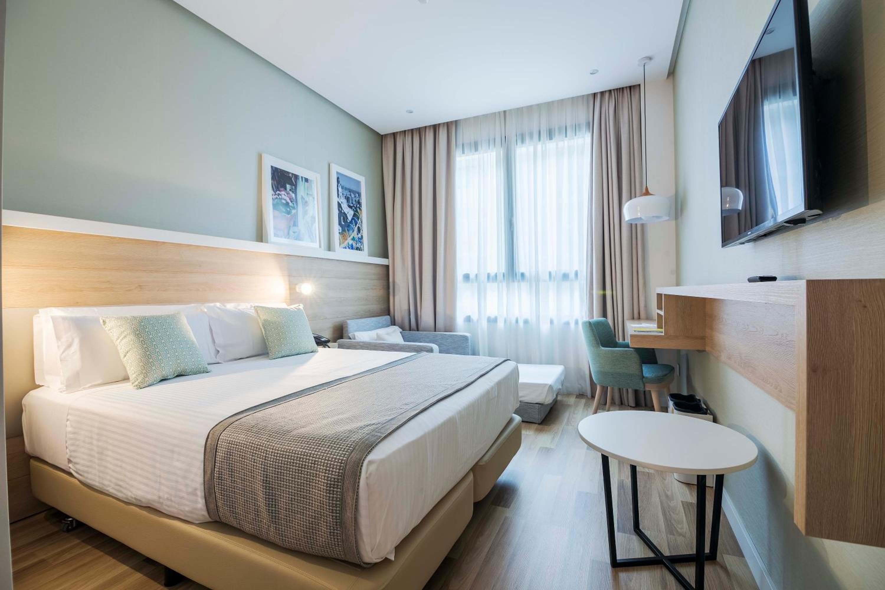 Golden Hotel Barcelona — 28