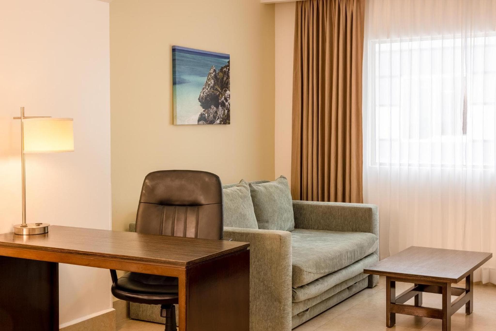 Wyndham Garden Cancun Downtown — 10