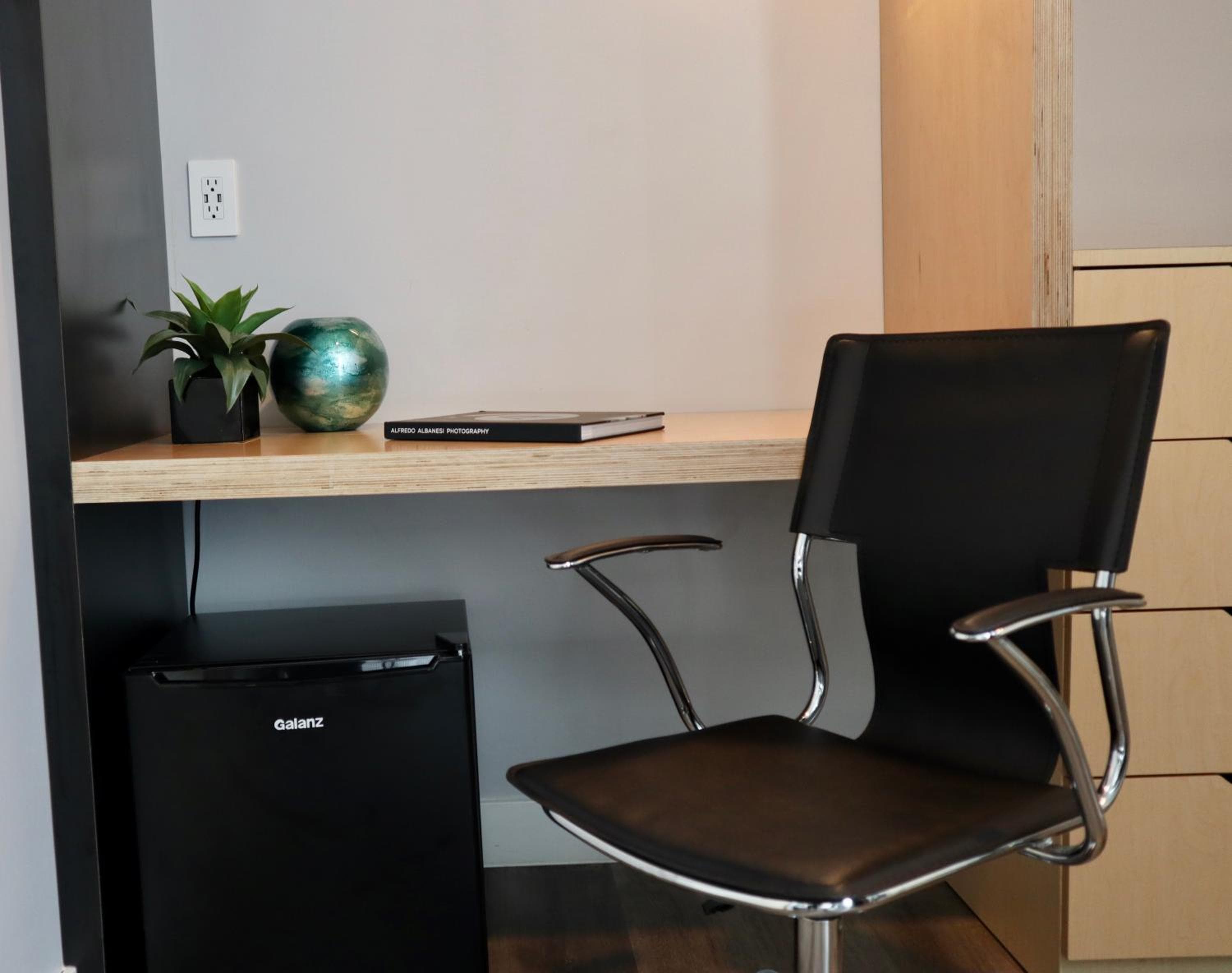 Park Plaza Lodge — 8