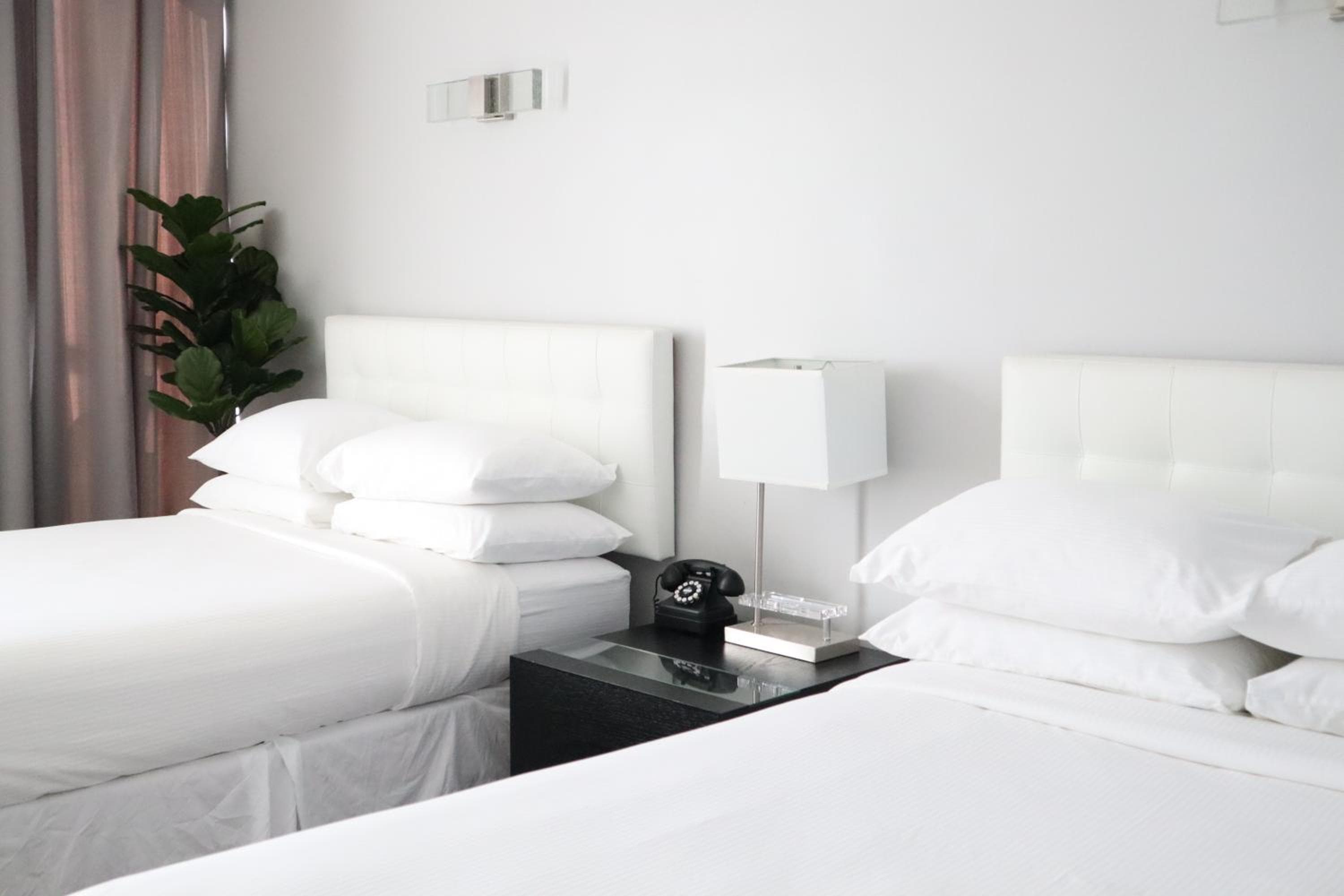 Park Plaza Lodge — 12