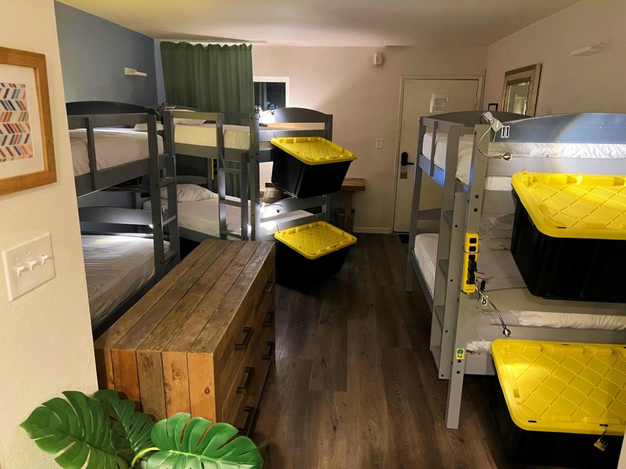 Bposhtels Las Vegas — 4