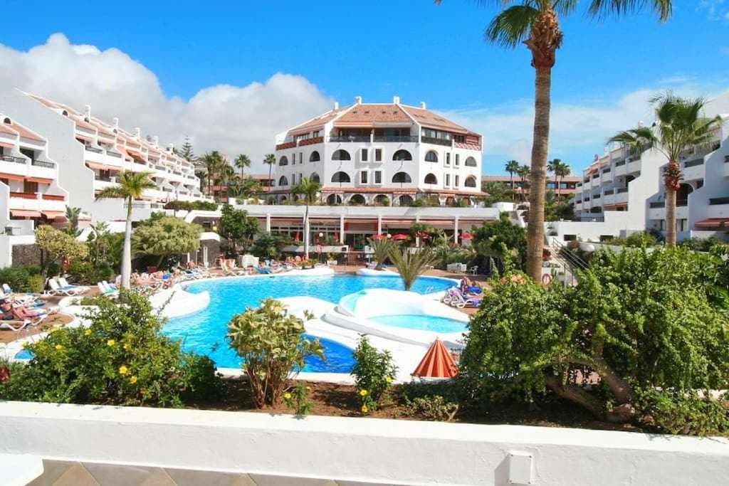 Parque Santiago 1 Villa114 Tenerife Rental & Sales — 1