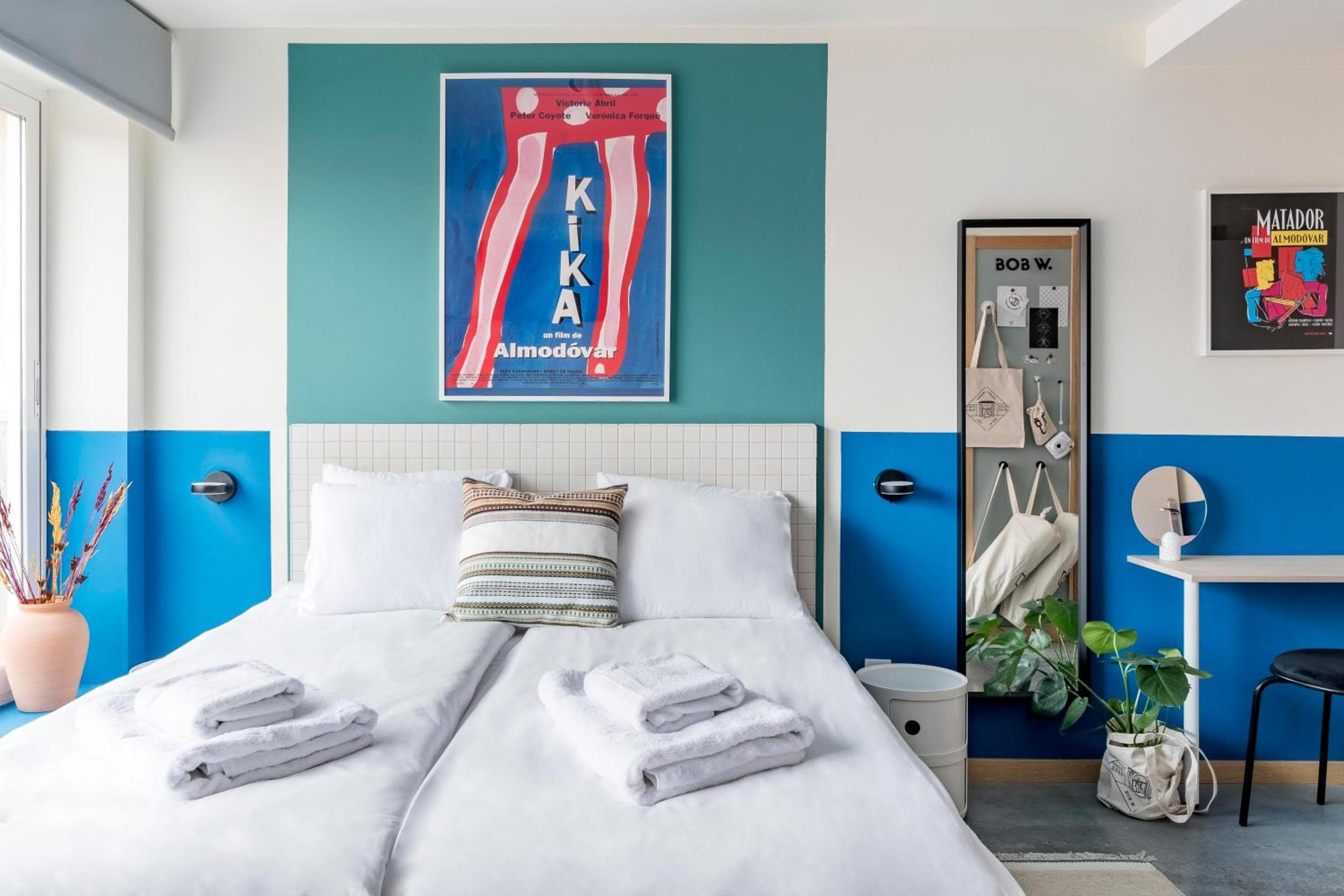 Bob W Chueca — 1