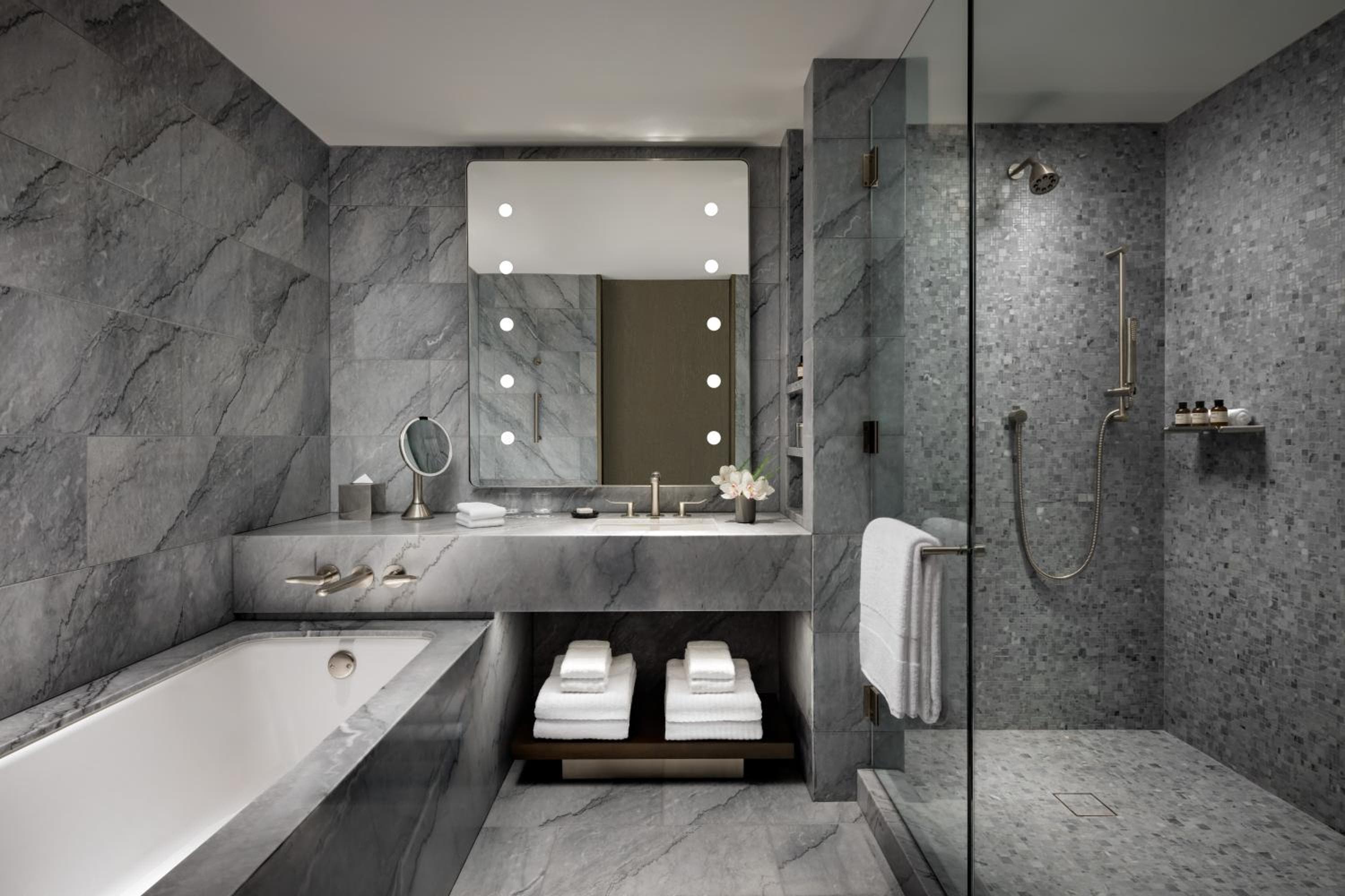 Fairmont Century Plaza Los Angeles at Beverly Hills — 28