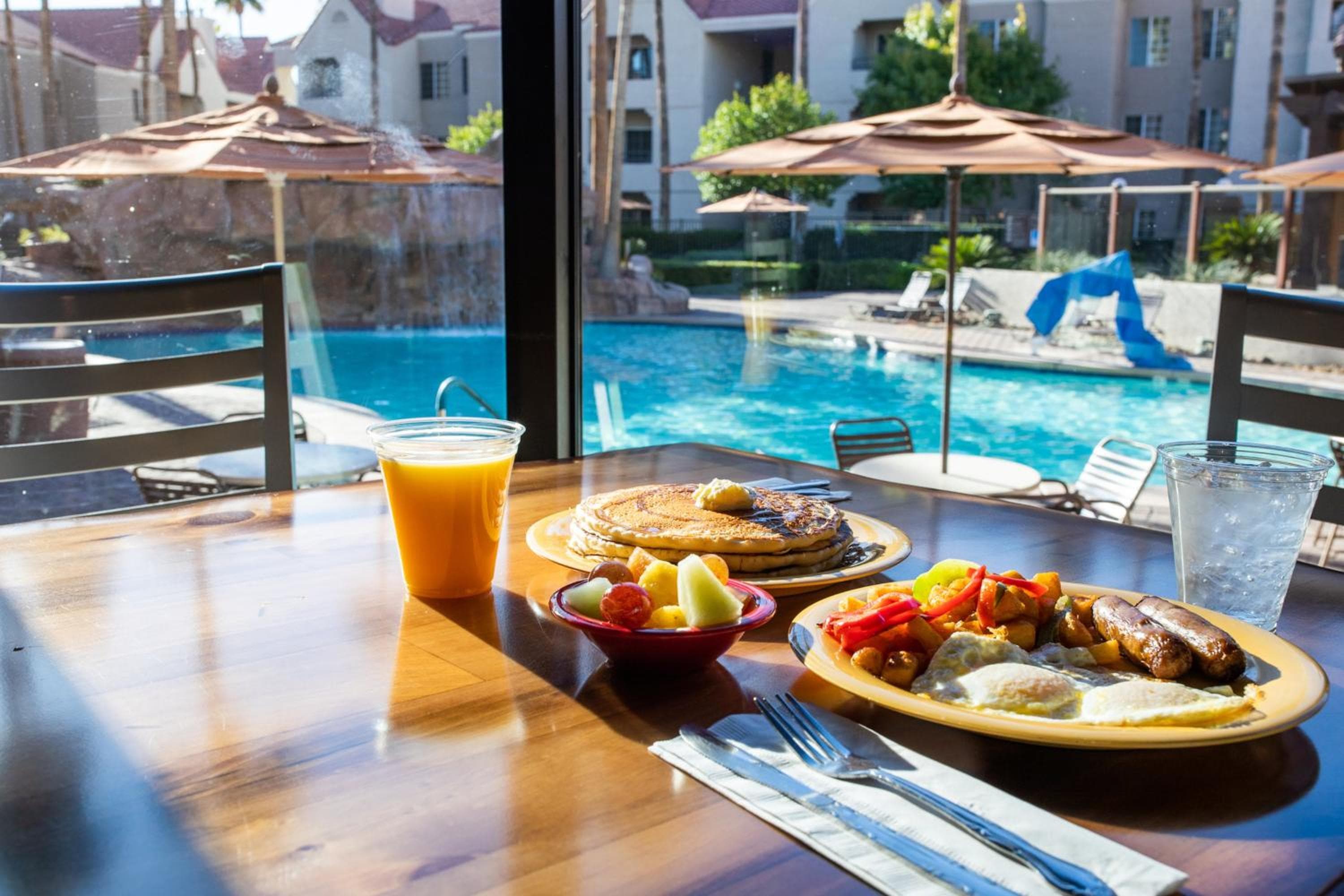 Holiday Inn Club Vacations at Desert Club Resort — 6
