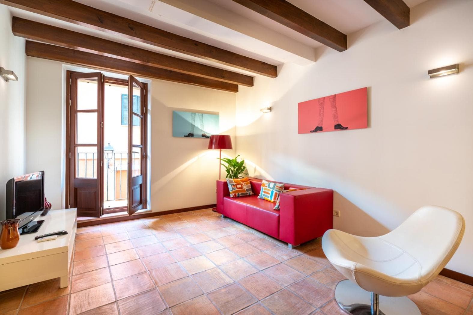 POC A POC SUITES — 25
