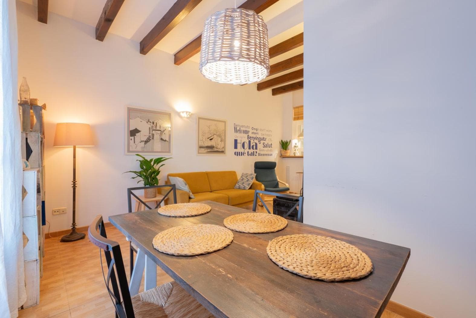 POC A POC SUITES — 2