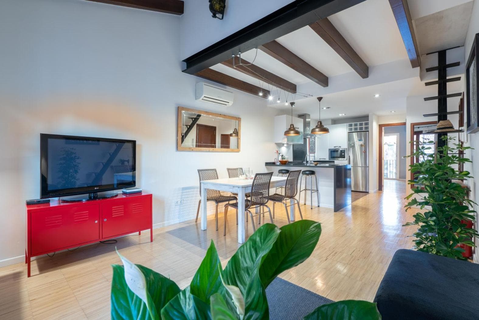 SUITE POC A POC — 21