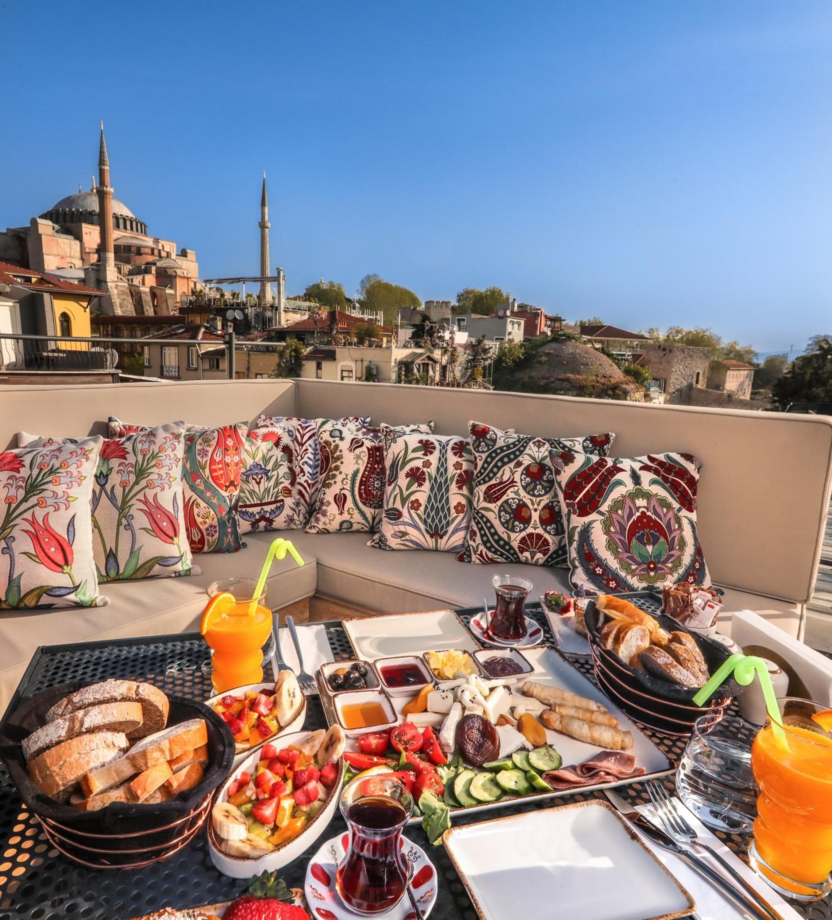 Henna Hotel Istanbul — 3