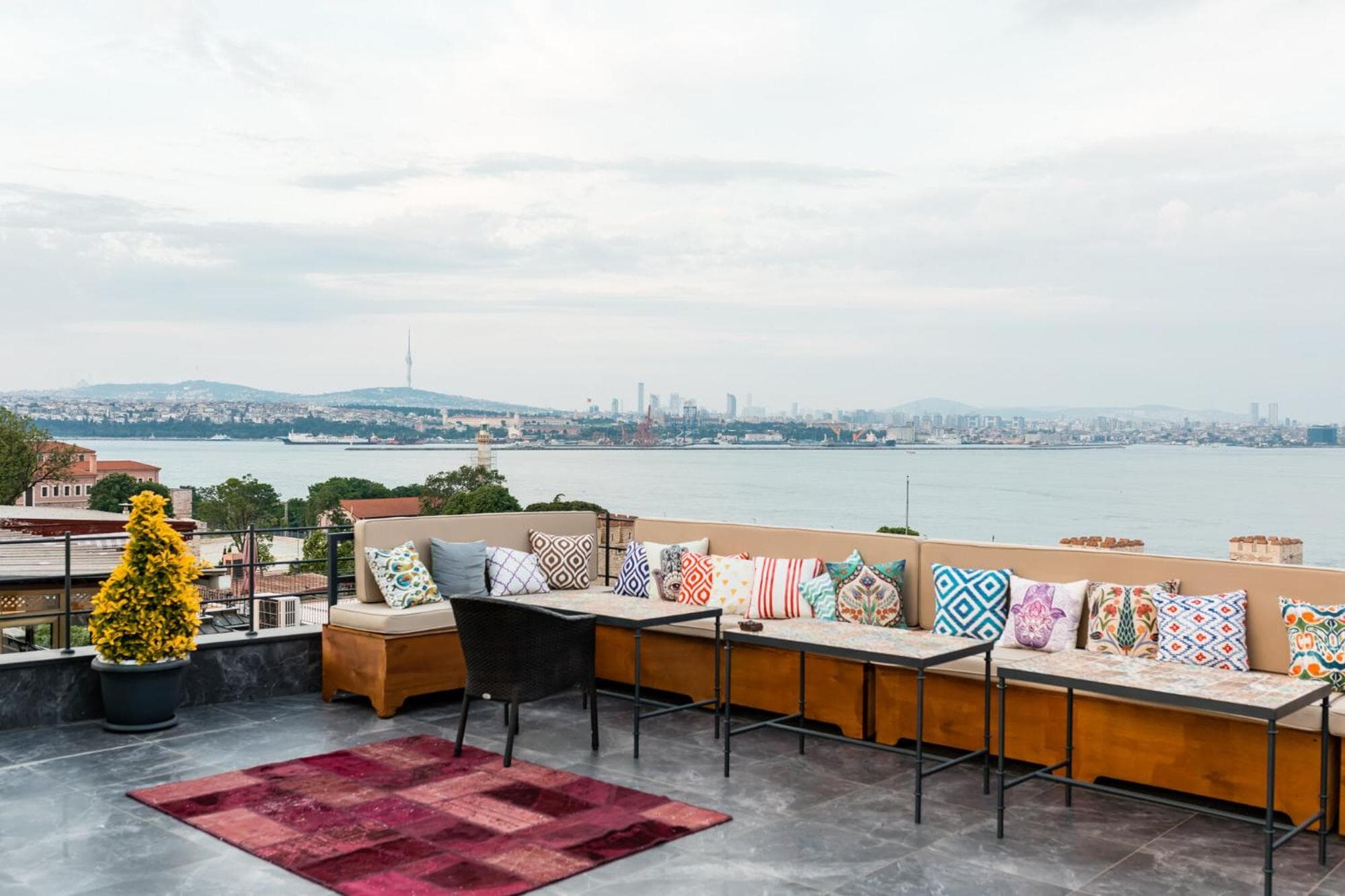 Henna Hotel Istanbul — 8