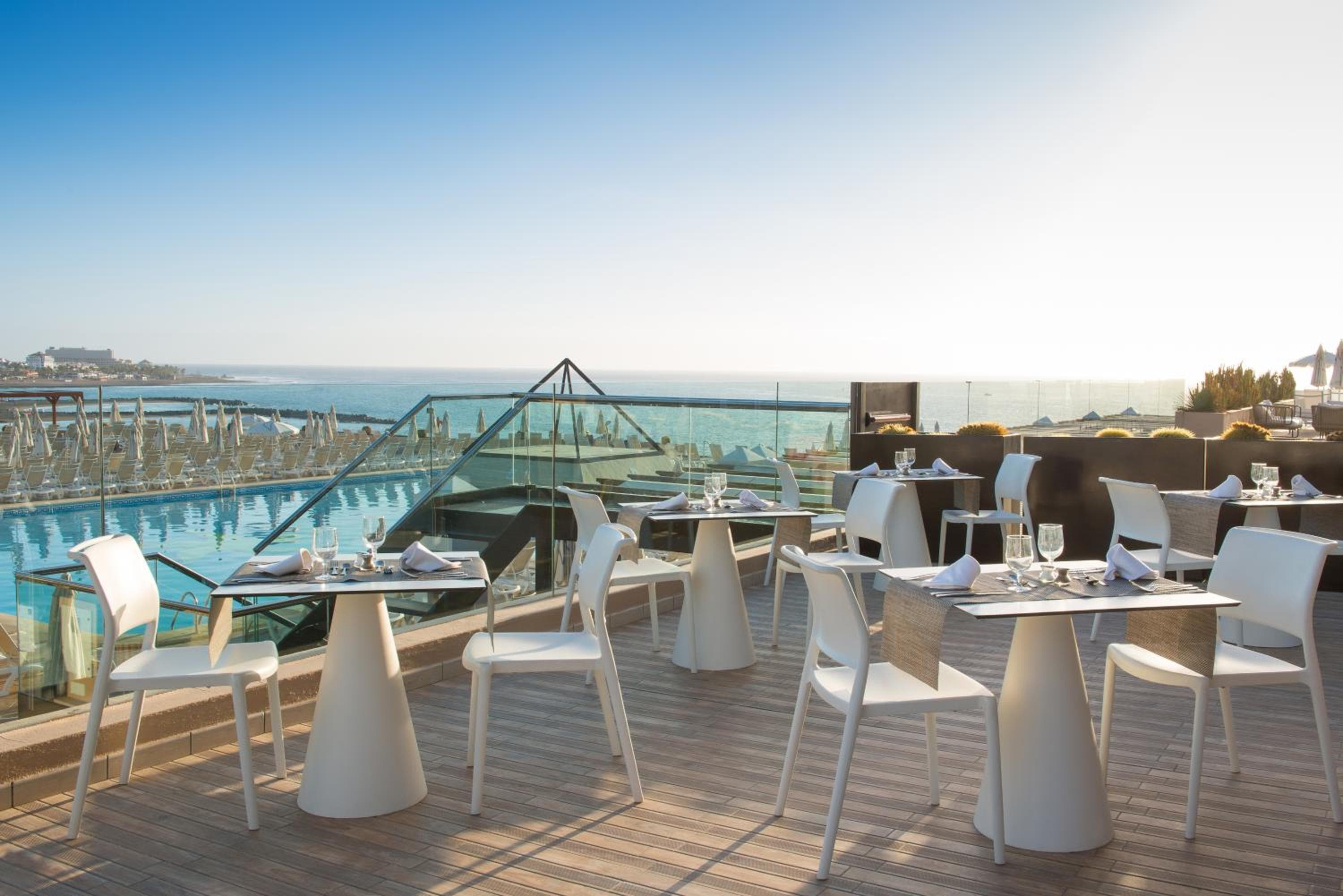 Iberostar Waves Bouganville Playa — 4