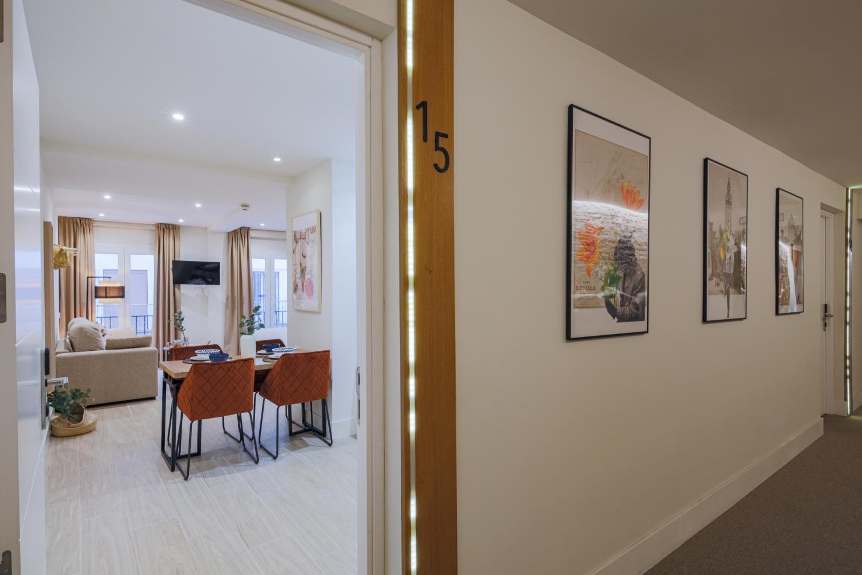 Apartamentos Magna Sevilla — 17