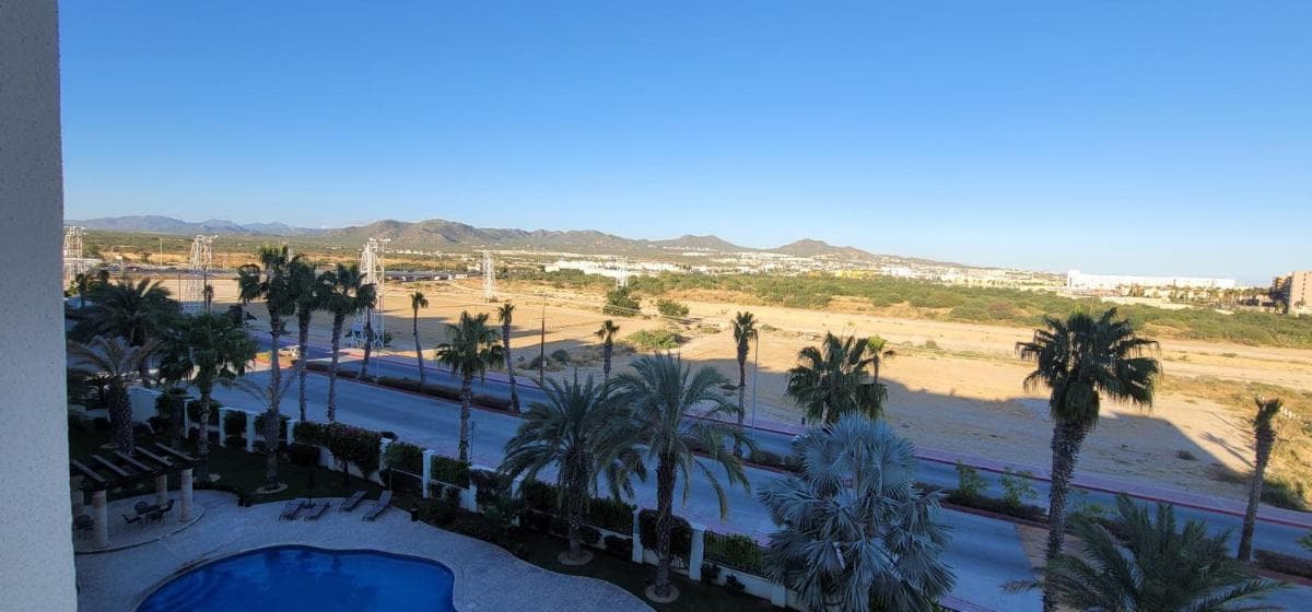 Perfect location - Puerta Cabo Village 500 steps to the beach & resorts — 17