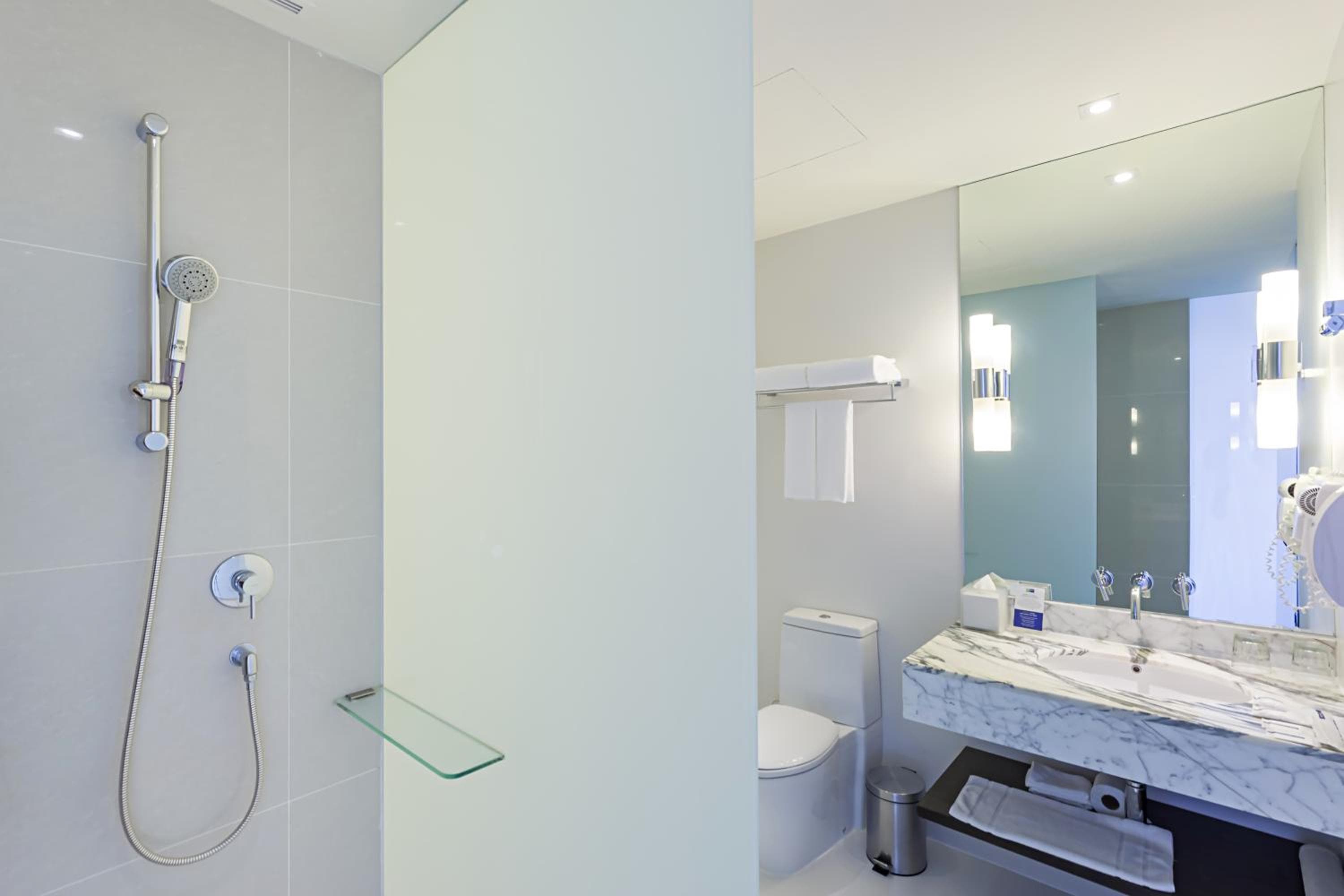 Holiday Inn Express Bangkok Siam, un hotel IHG — 8