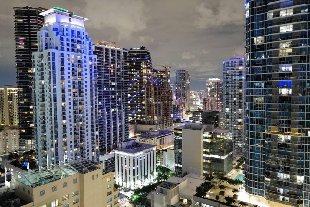 Elegante apartamento en Brickell — 1
