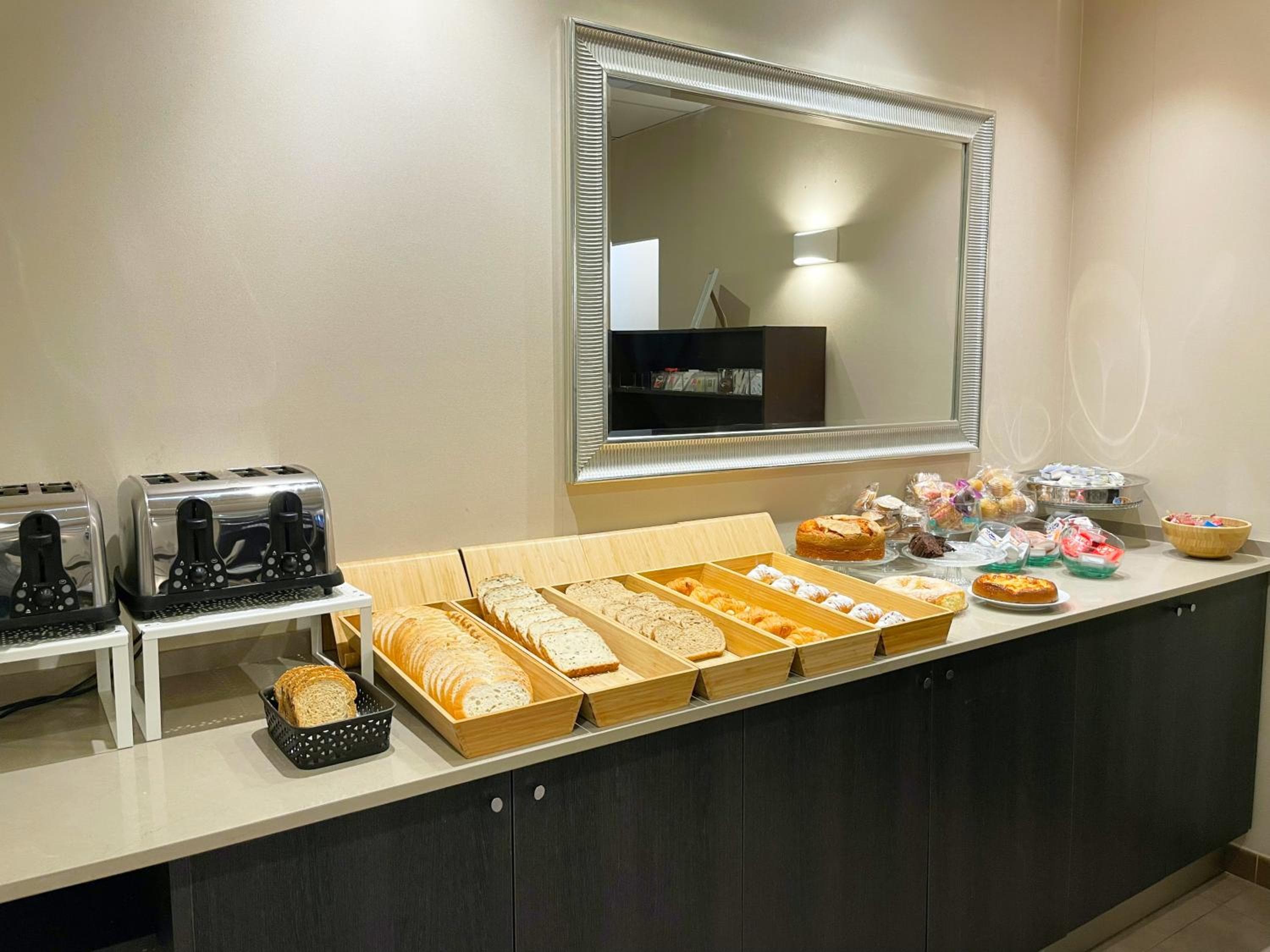 SM Hotel Teatre Auditori — 28