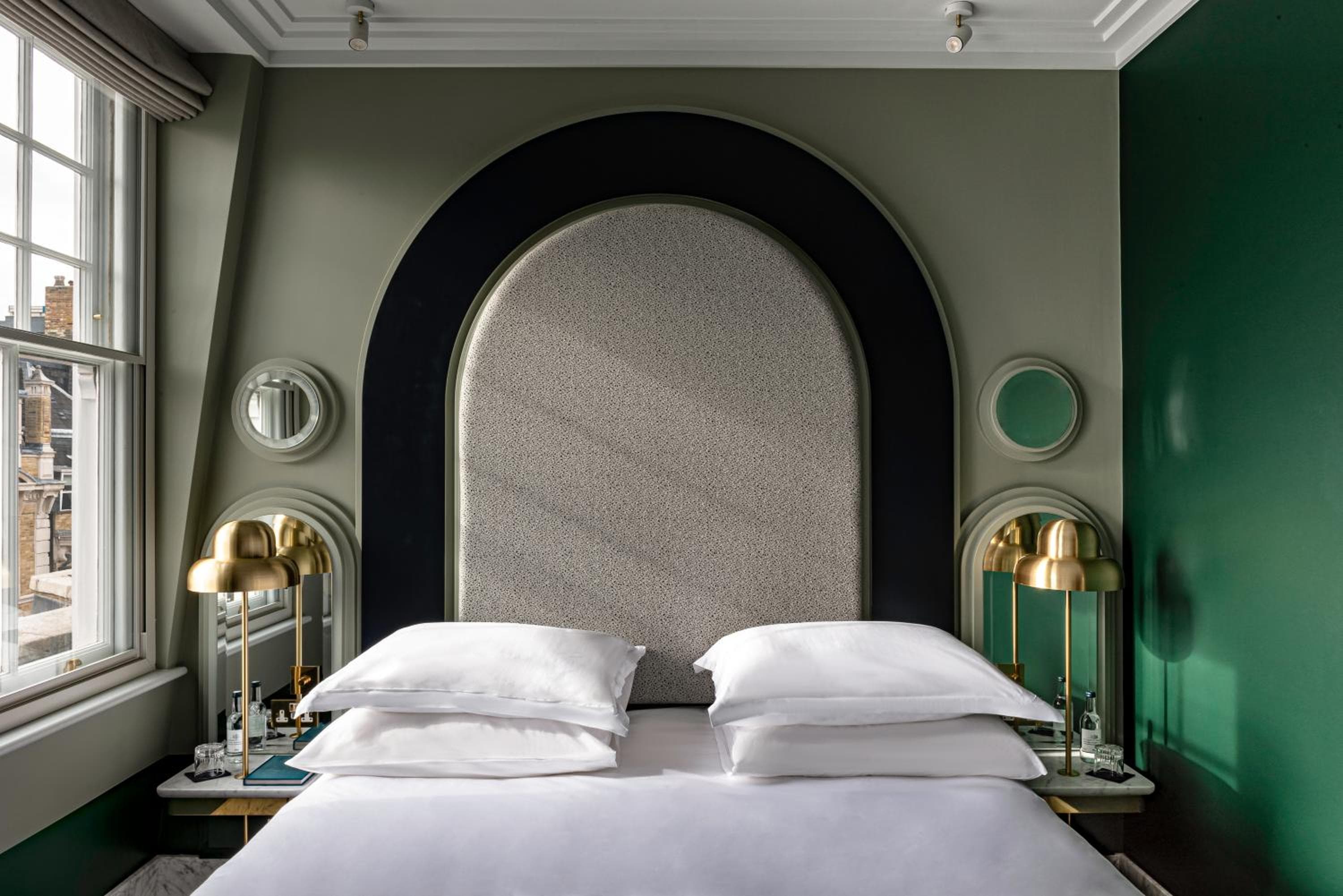 L'Henrietta Hotel — 4