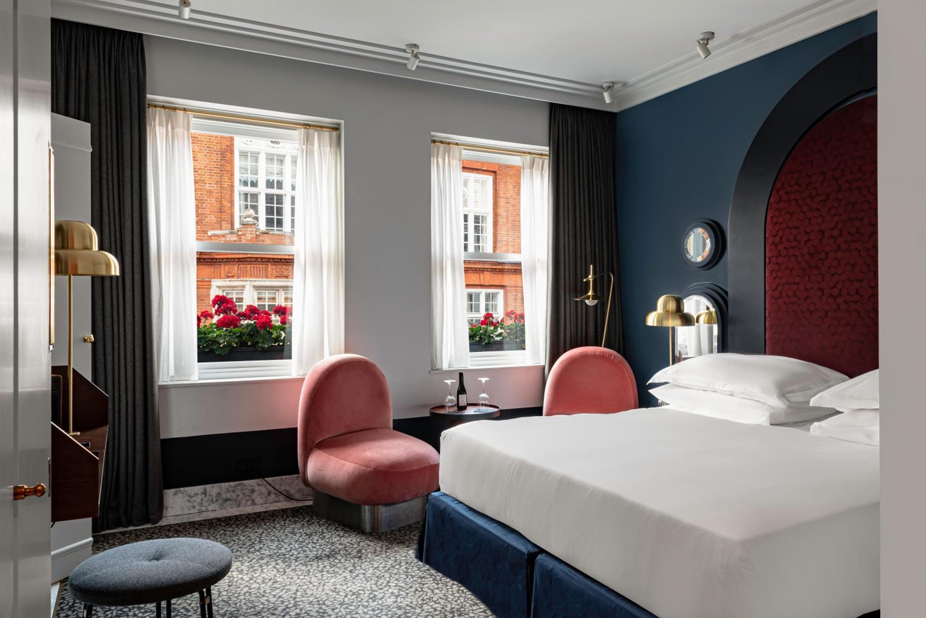 L'Henrietta Hotel — 11