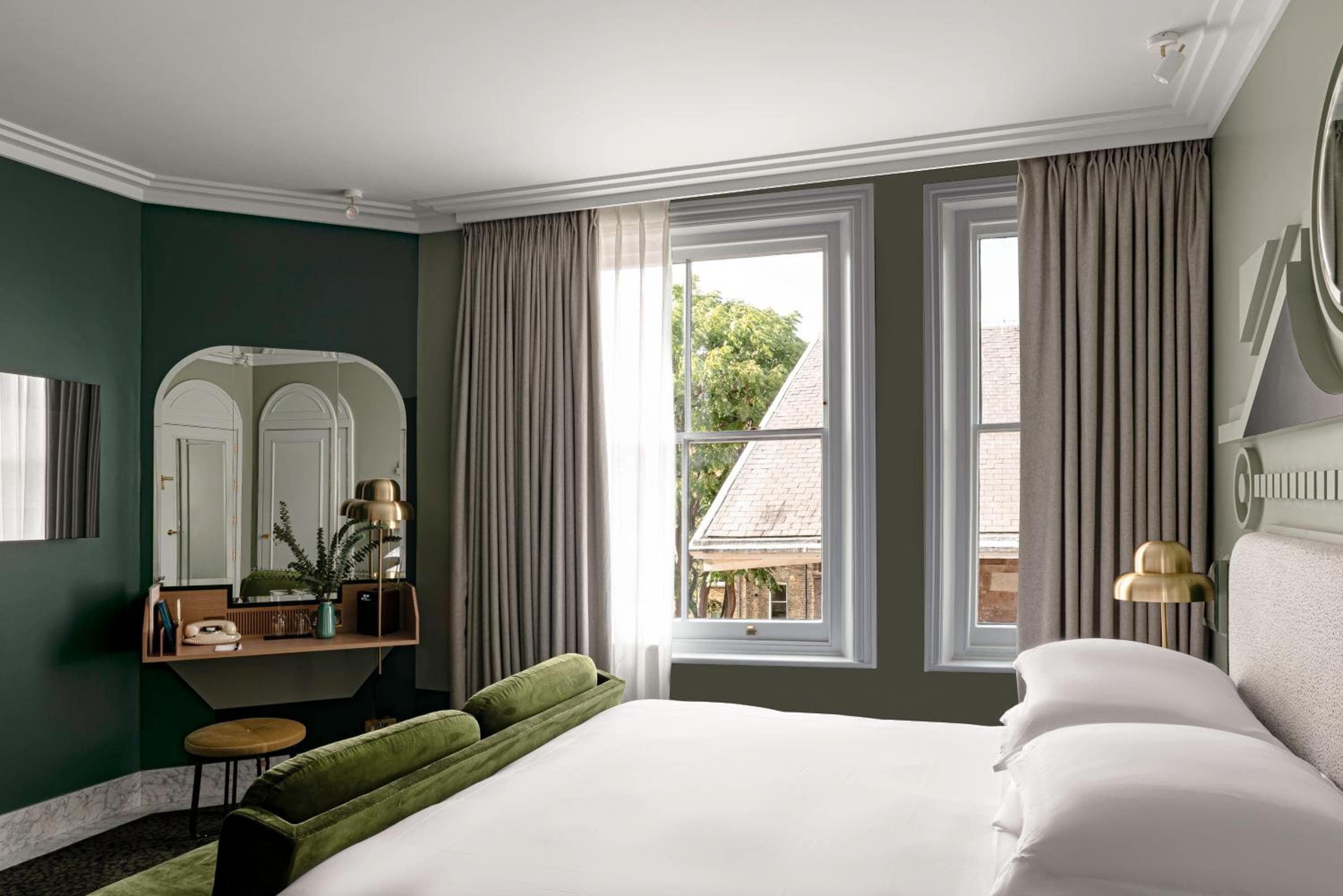 L'Henrietta Hotel — 29