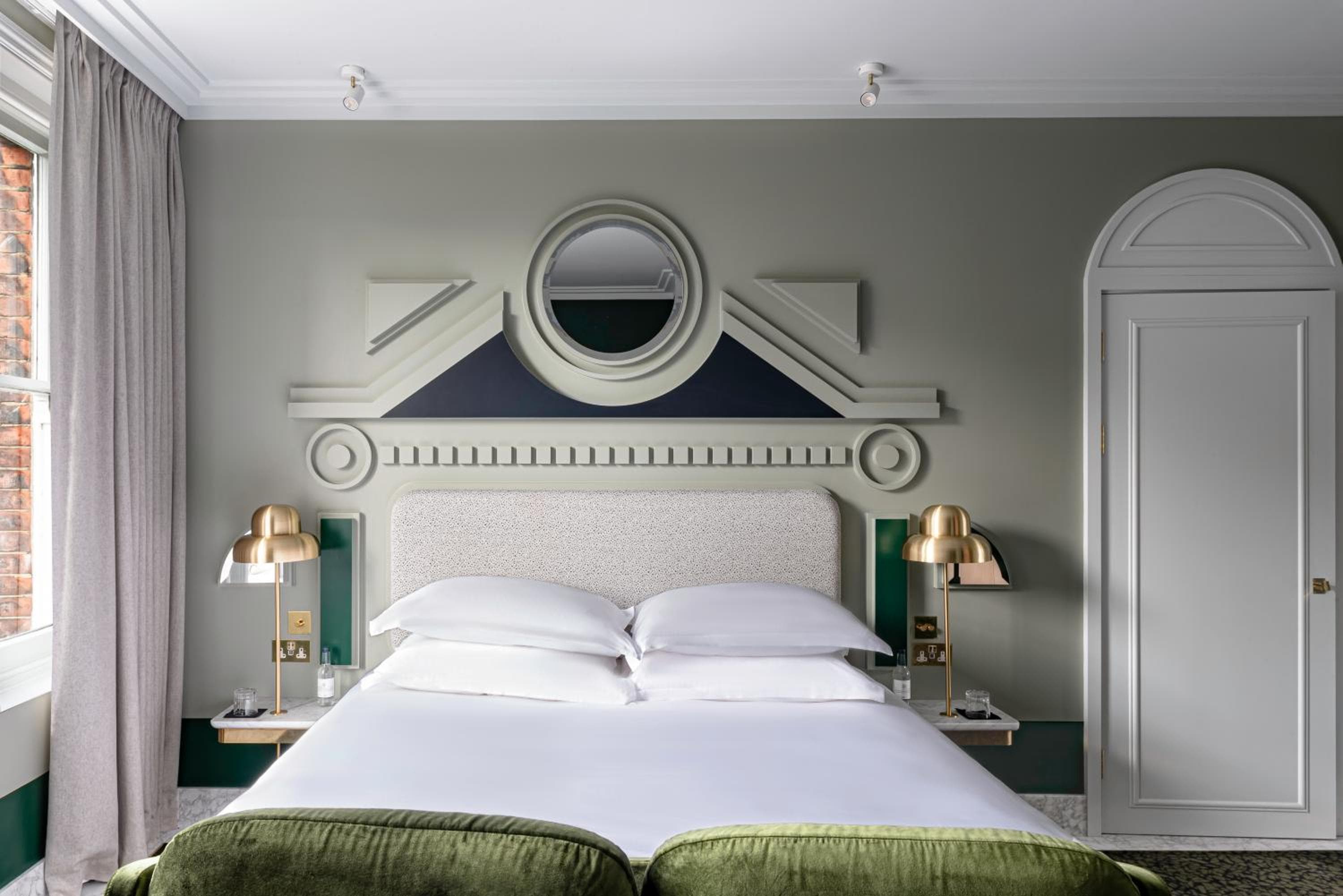 L'Henrietta Hotel — 22