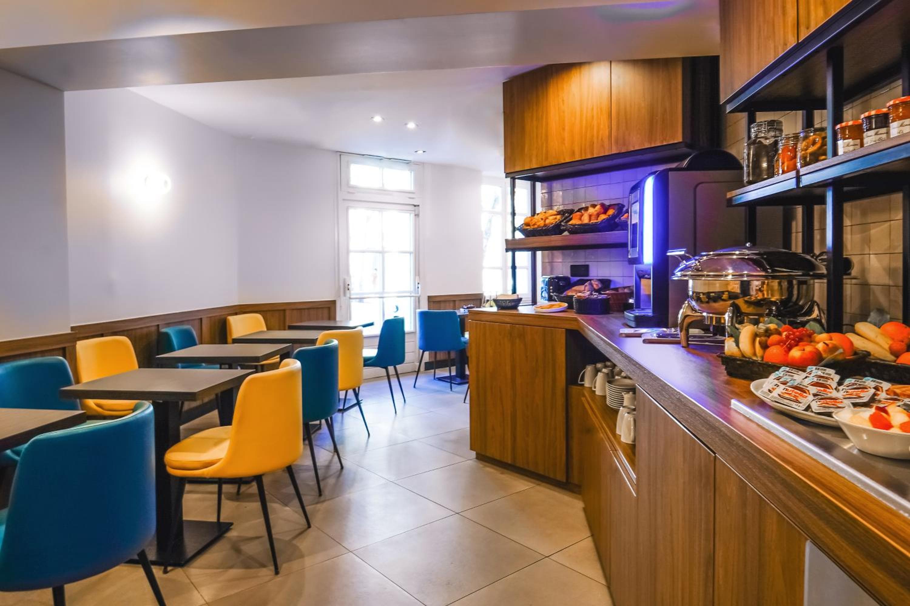 Timhotel Montmartre — 20