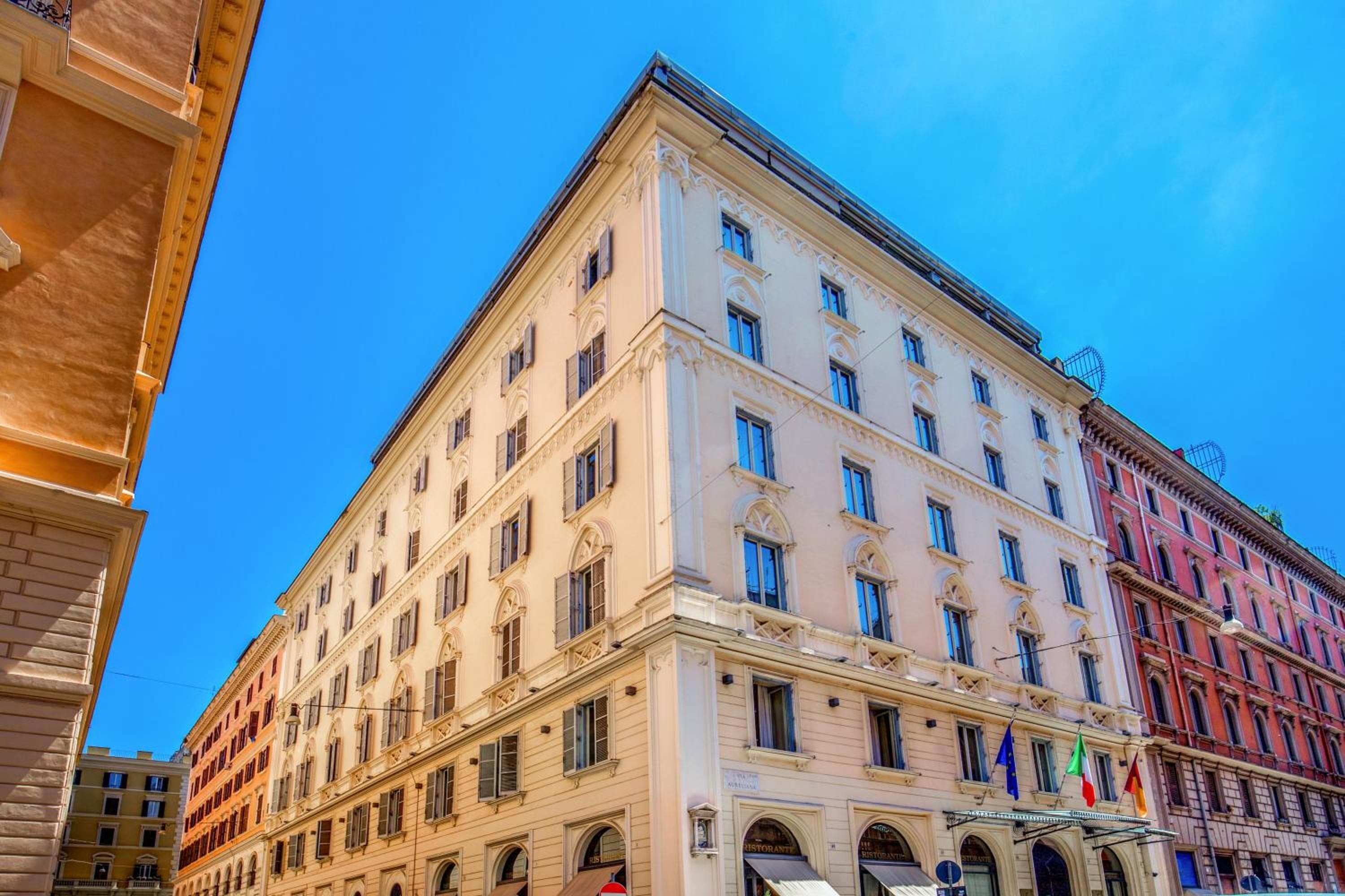 UNAWAY Hotel Imperio Roma — 1