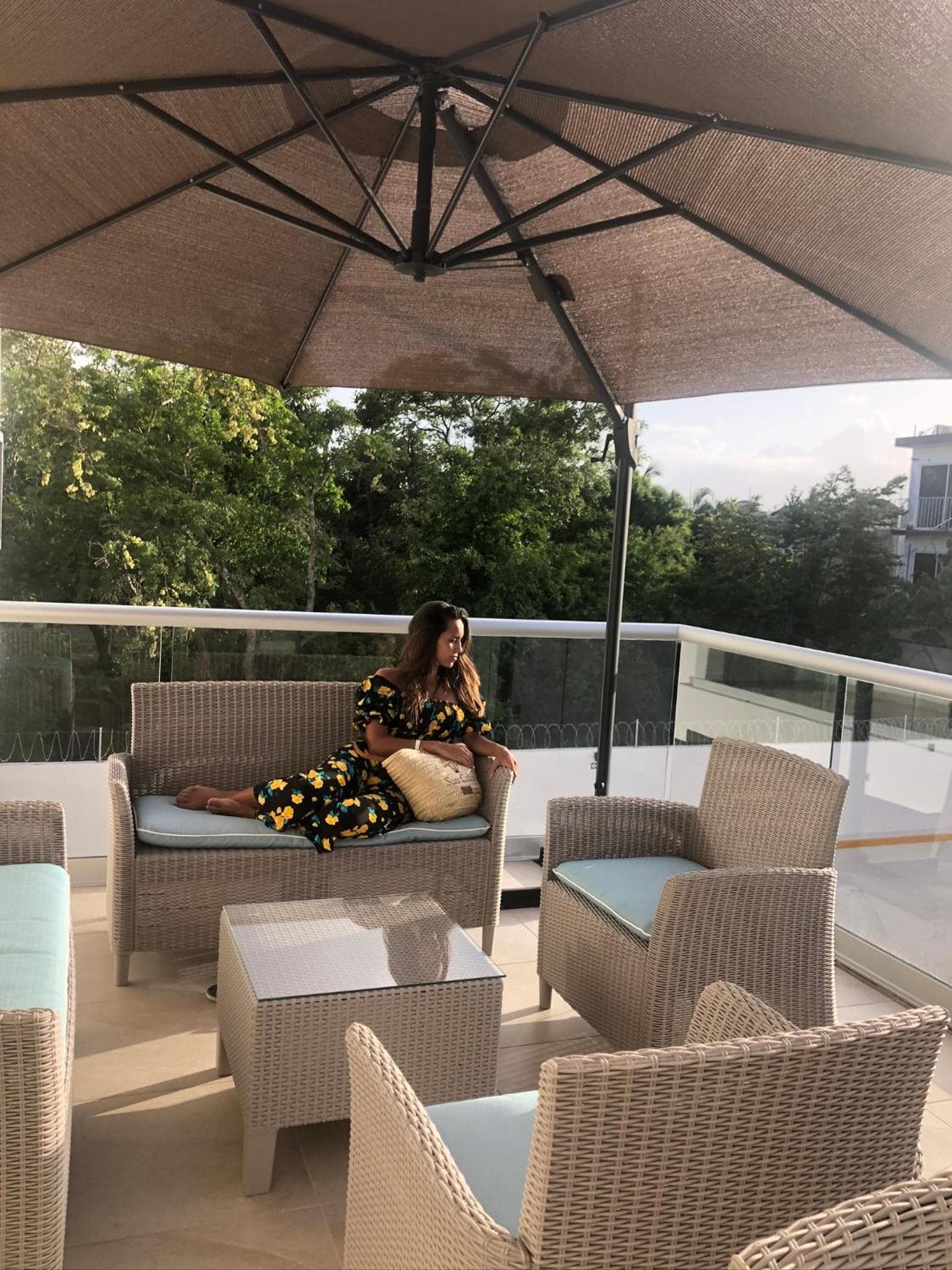 Heaven Hotel — 11
